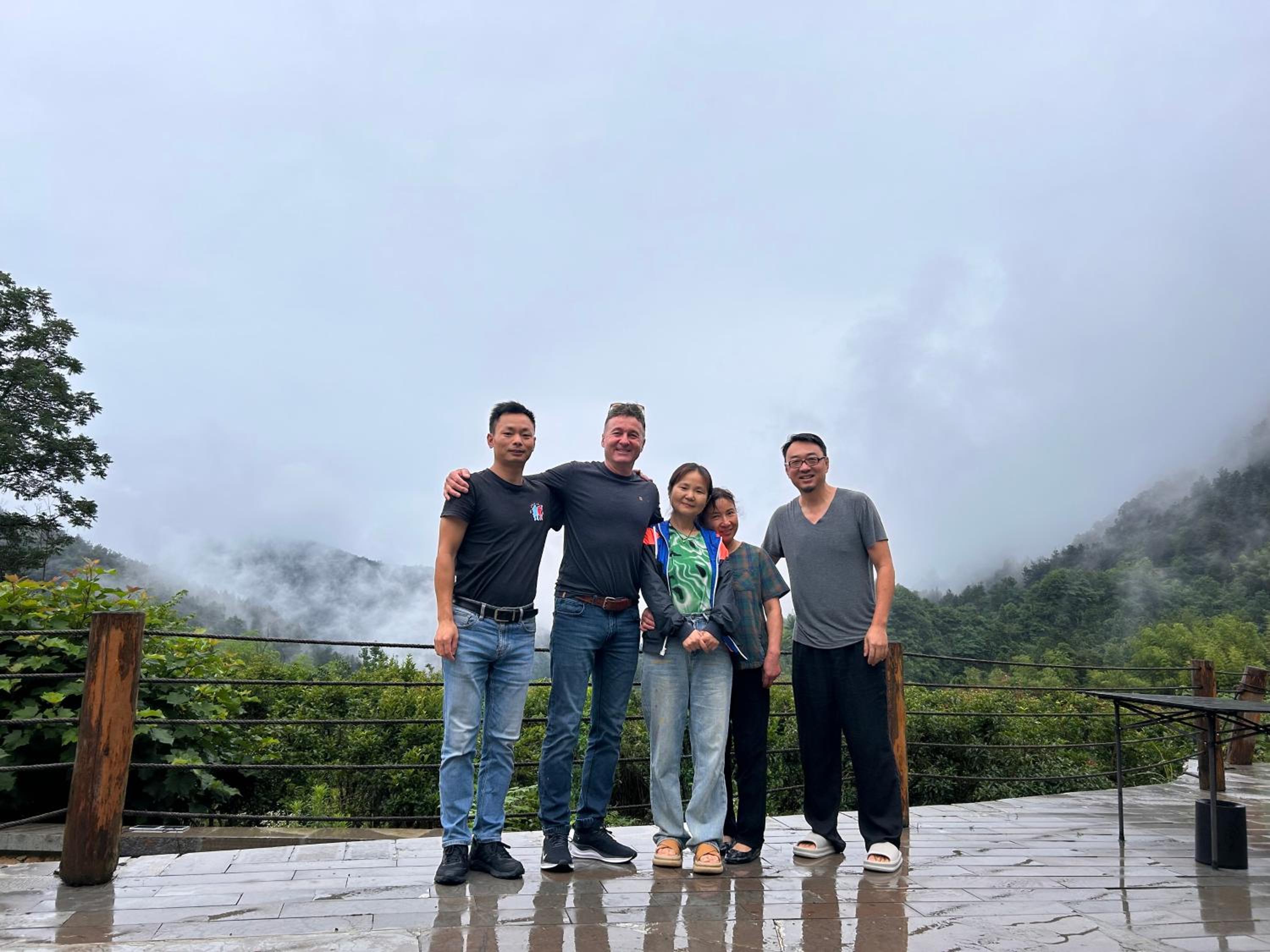 Serenity Valley - Zhangjiajie National Forest Park