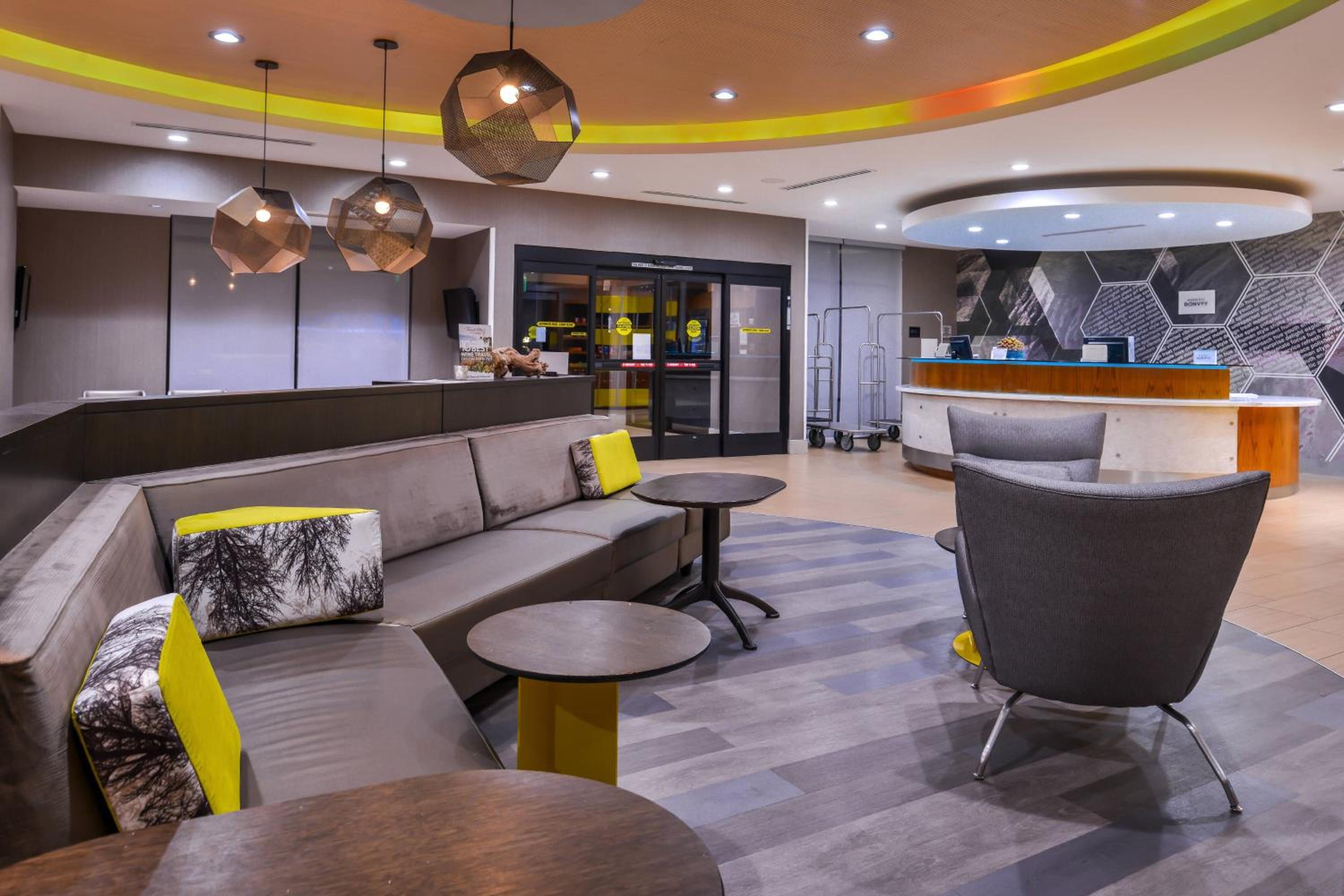 Temecula Vacations - SpringHill Suites Temecula Valley Wine Country - Property Image 30