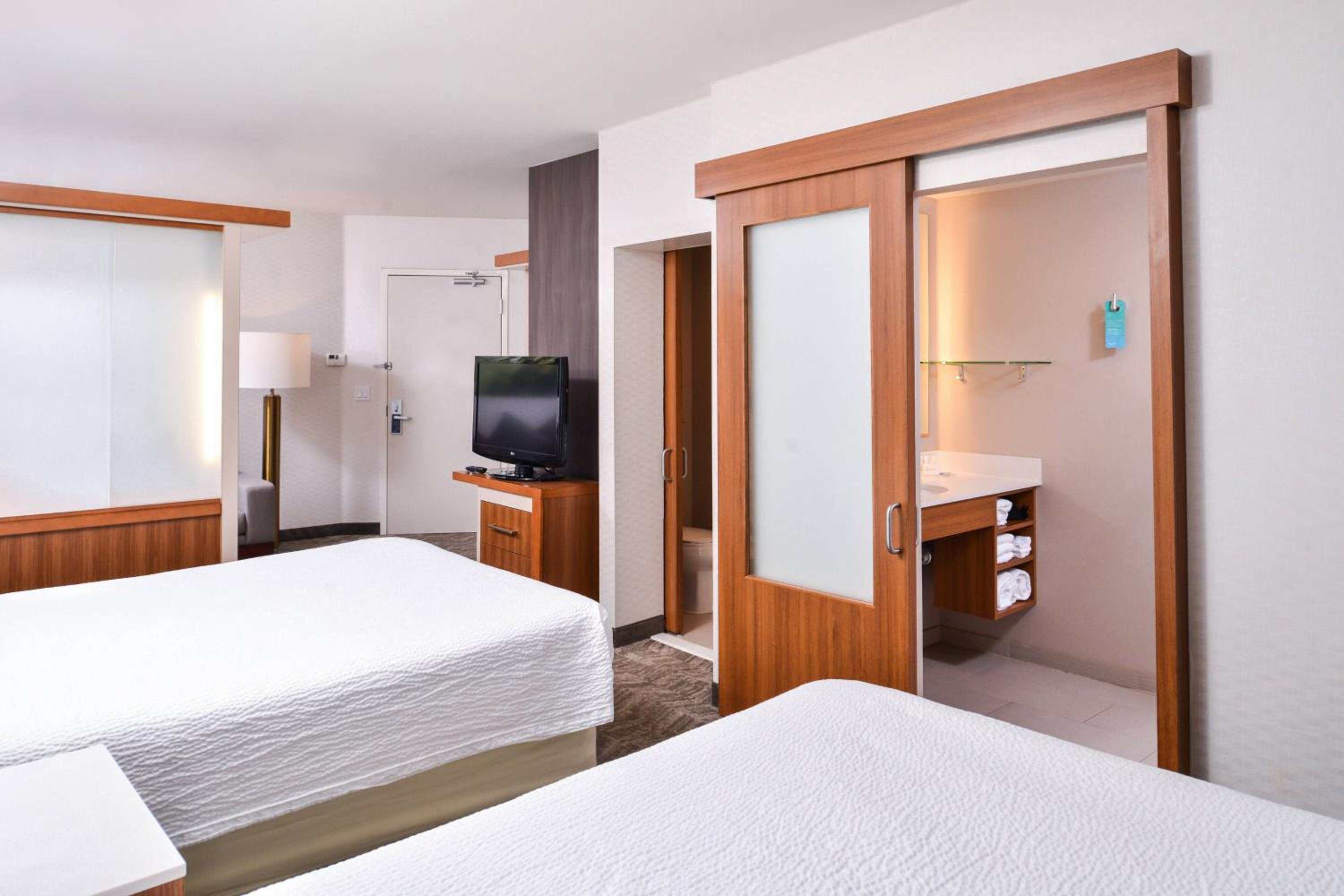 Temecula Vacations - SpringHill Suites Temecula Valley Wine Country - Property Image 34