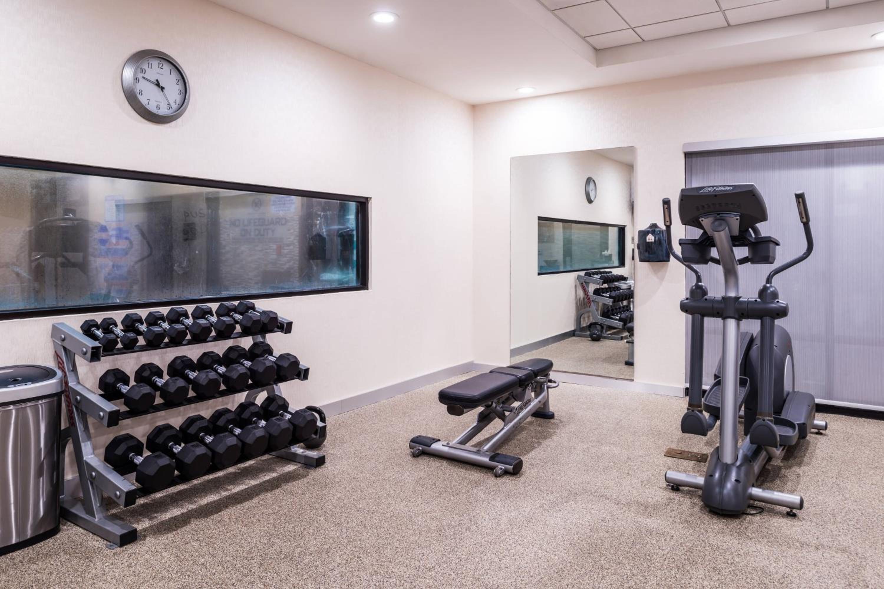 Temecula Vacations - SpringHill Suites Temecula Valley Wine Country - Property Image 19