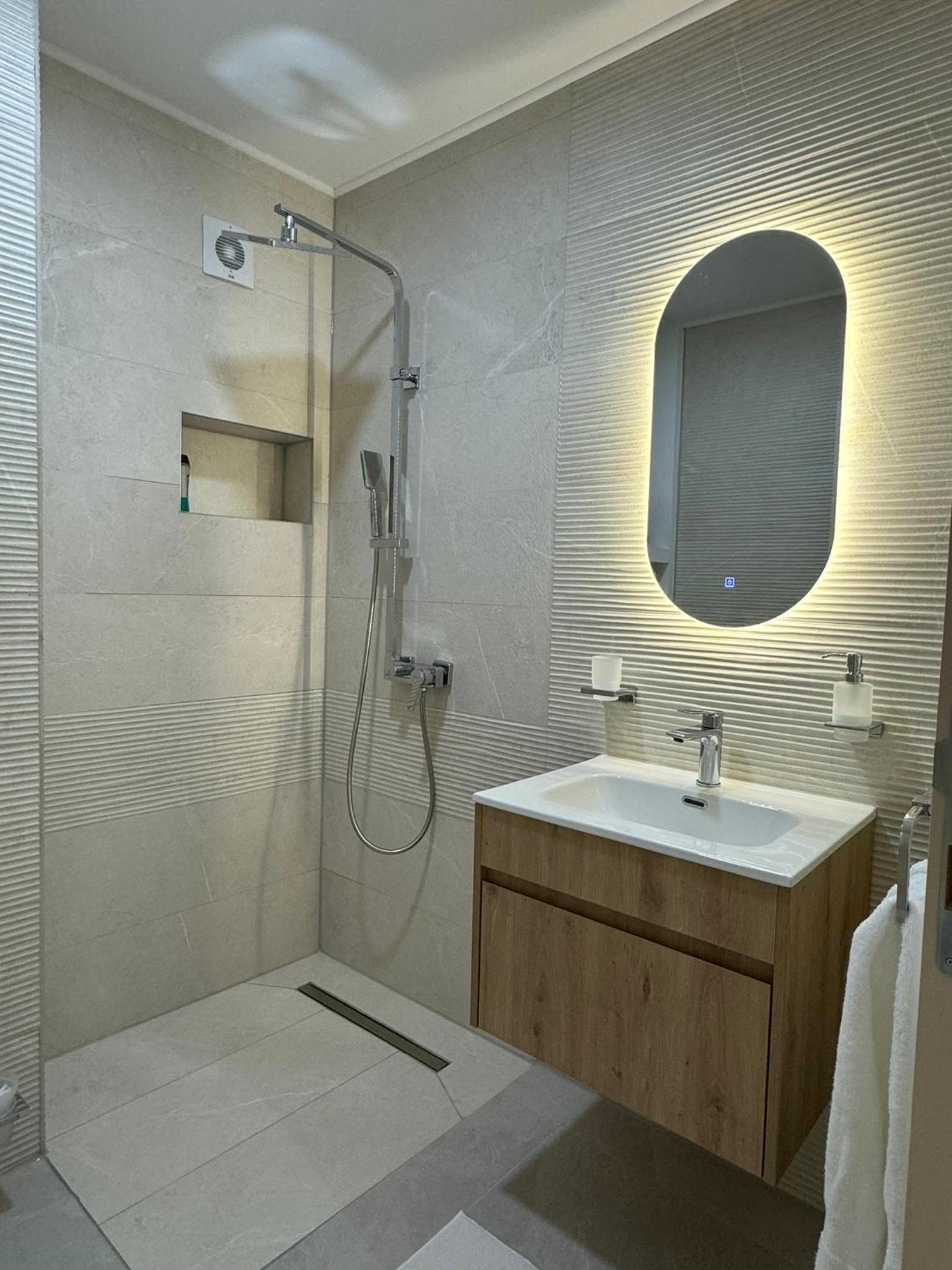 Apartmani Bare