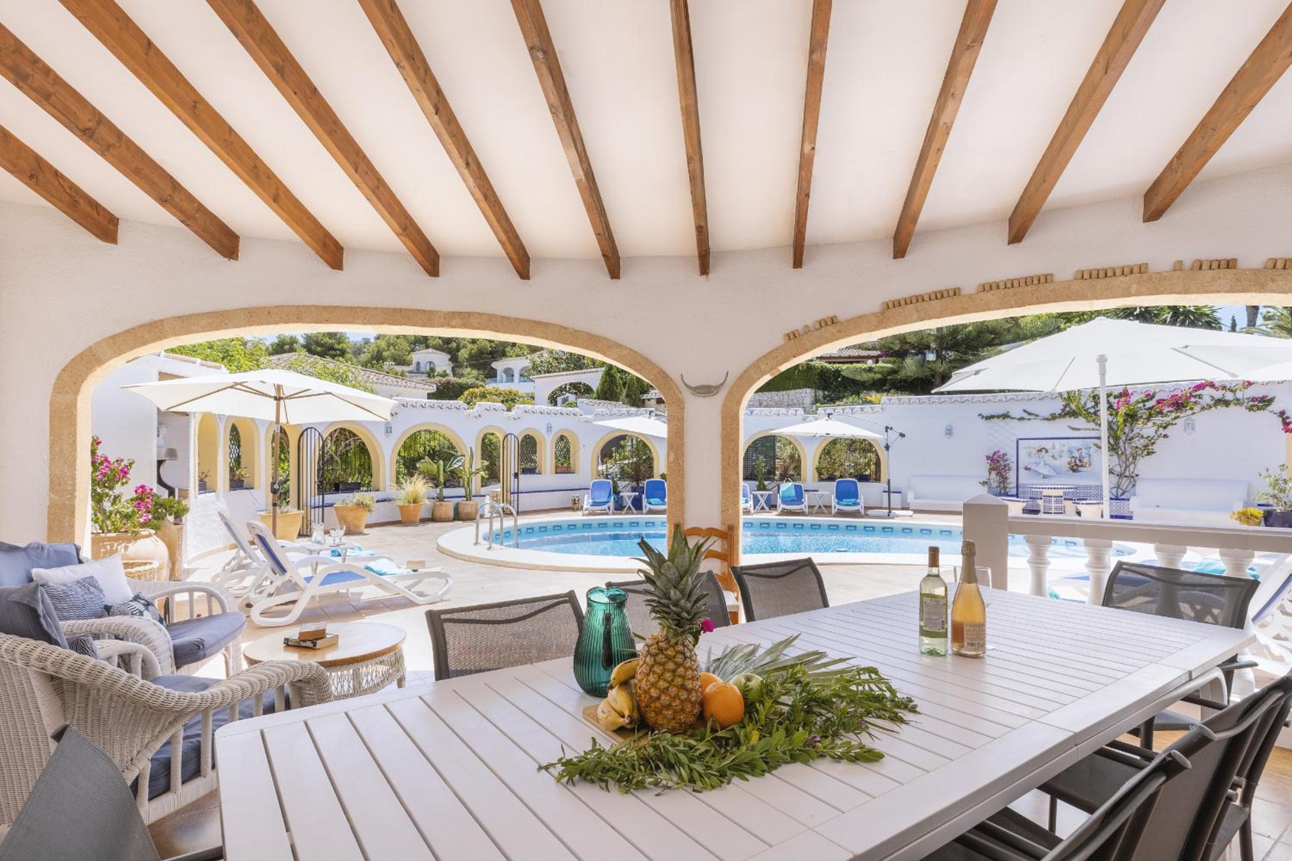 Villa Pakatoa photo 2