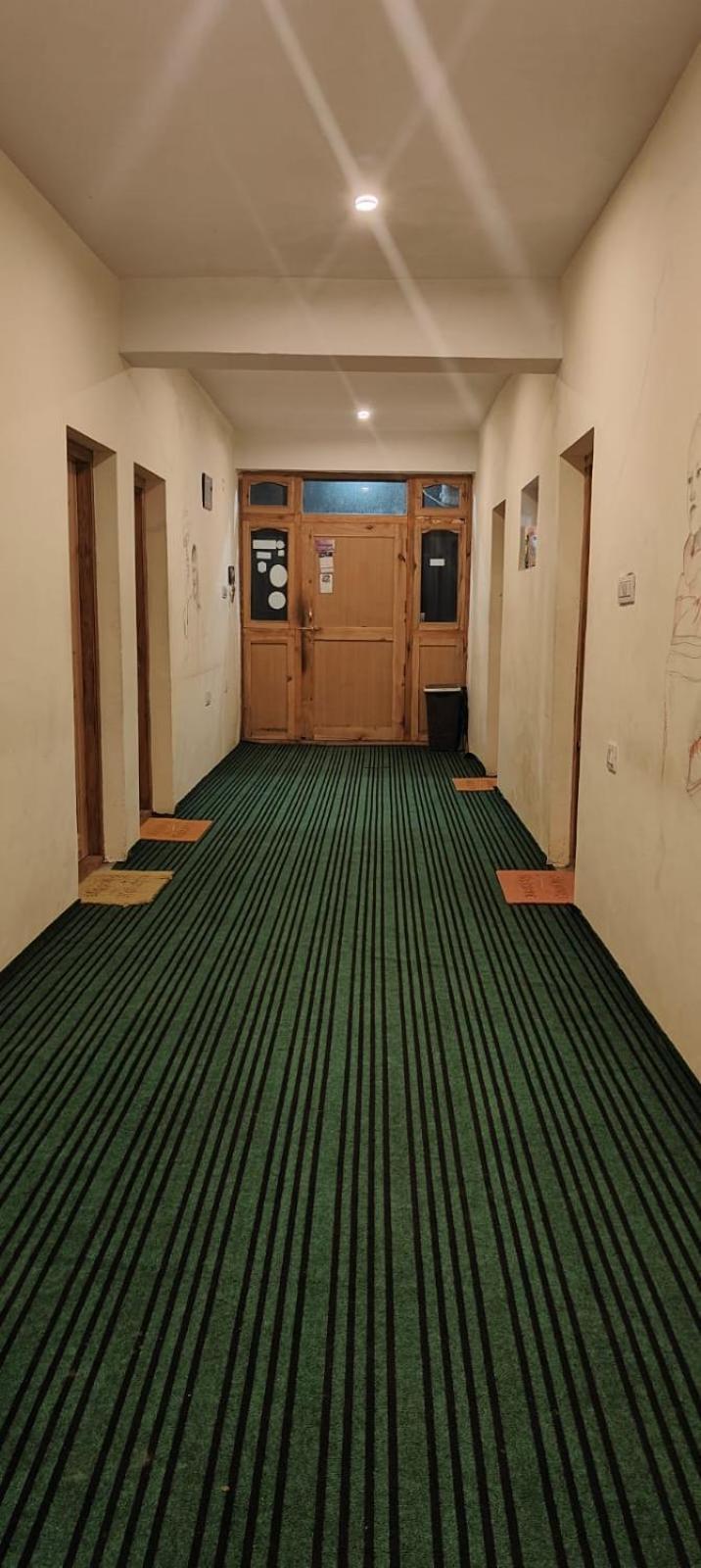 Photo 25