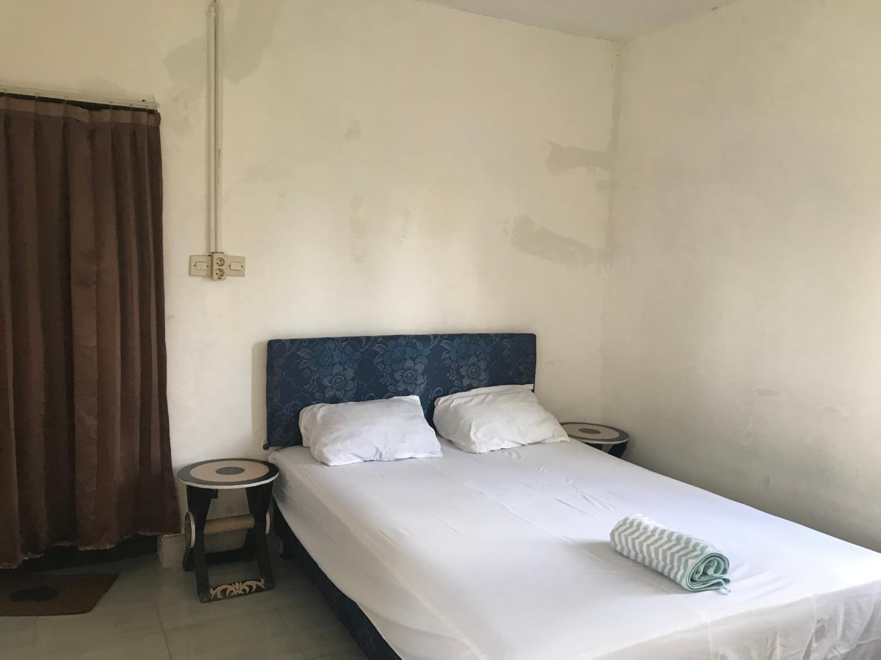 Rinjani Terrace Cottage & Resto view 5