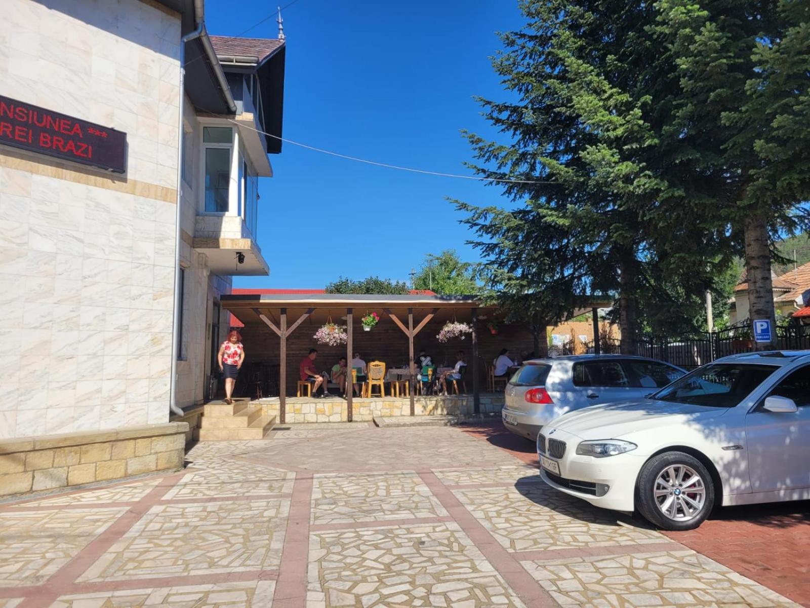 Pensiunea Trei Brazi