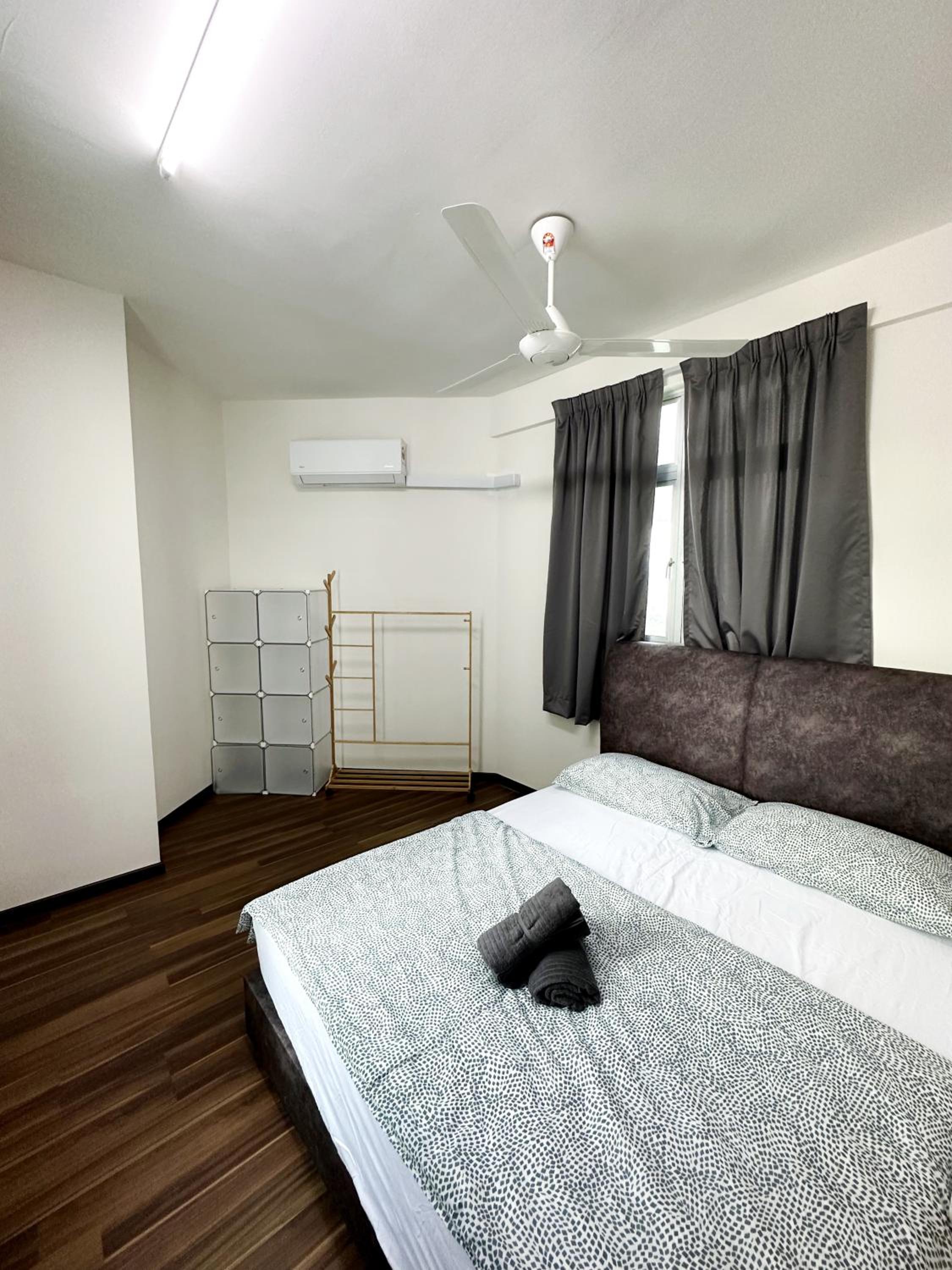 Tur16 SPlCE 10pax 4room Private House view 2