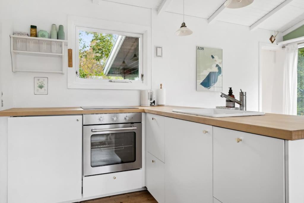 Liseleje sommerhus på naturgrund