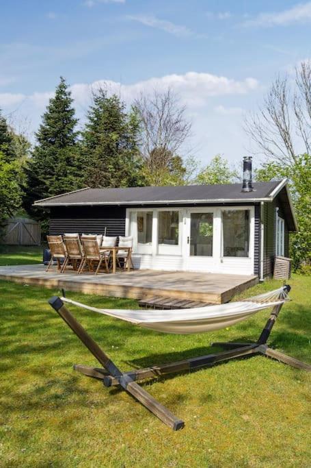 Liseleje sommerhus på naturgrund