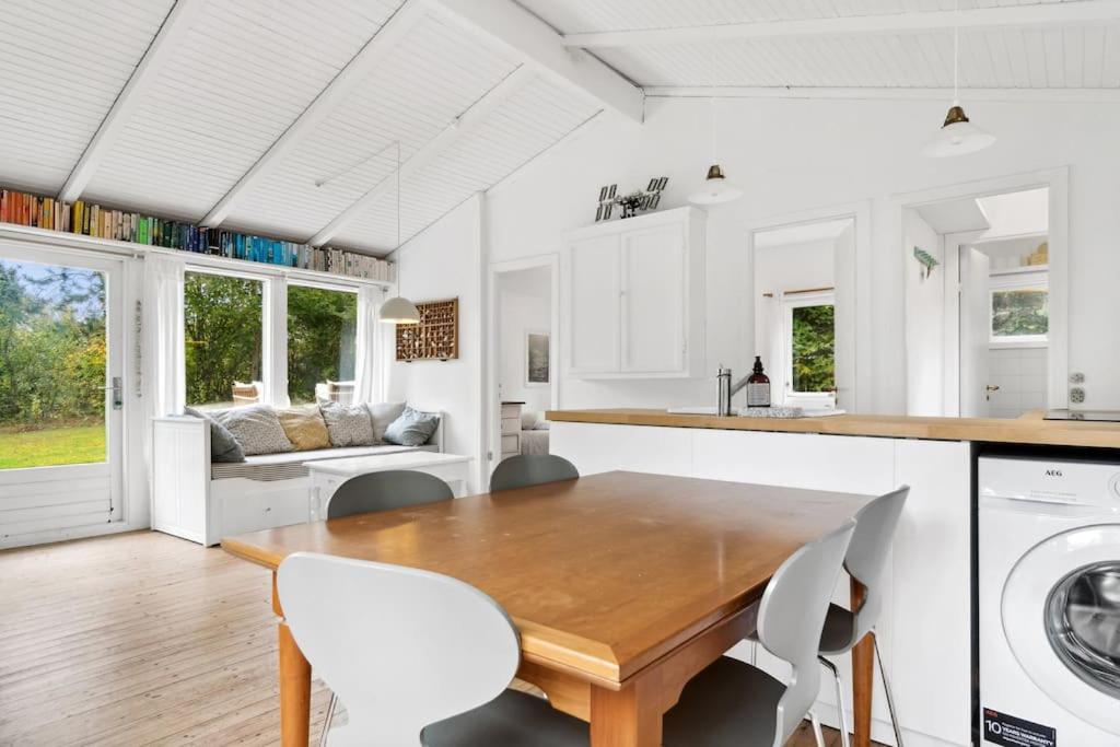 Liseleje sommerhus på naturgrund