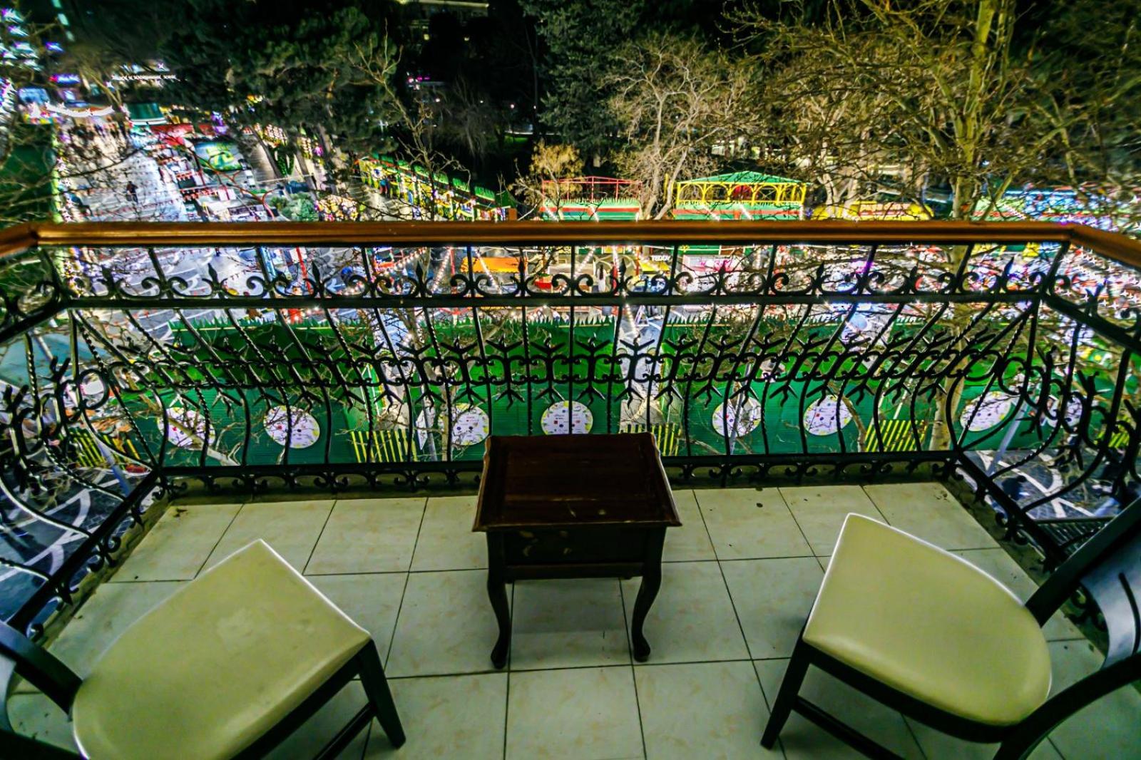 Targovu 4 Room Malakan Garden