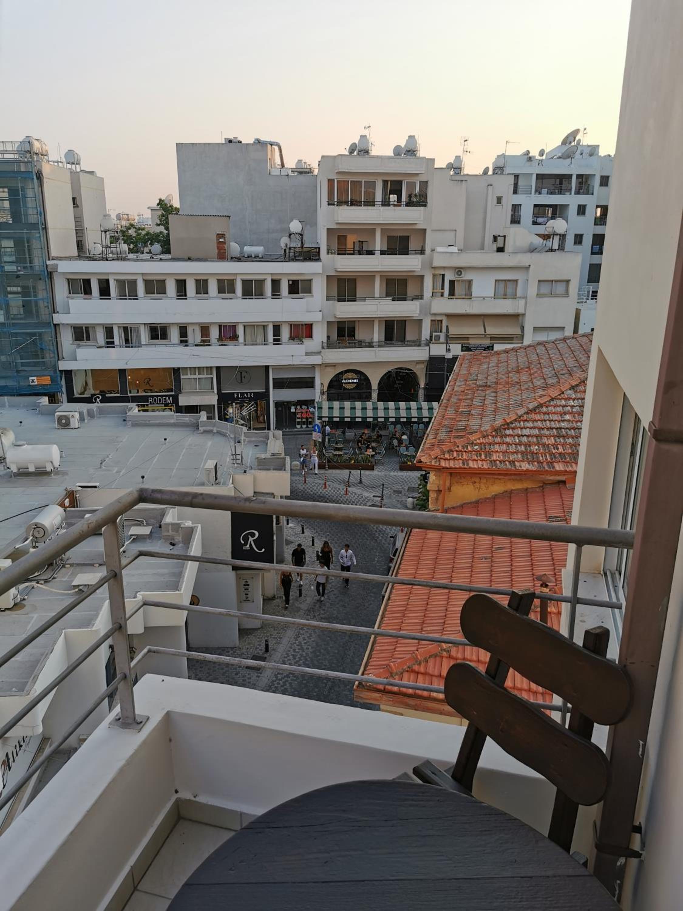 DownTown Studios & Two-Bedrooms
