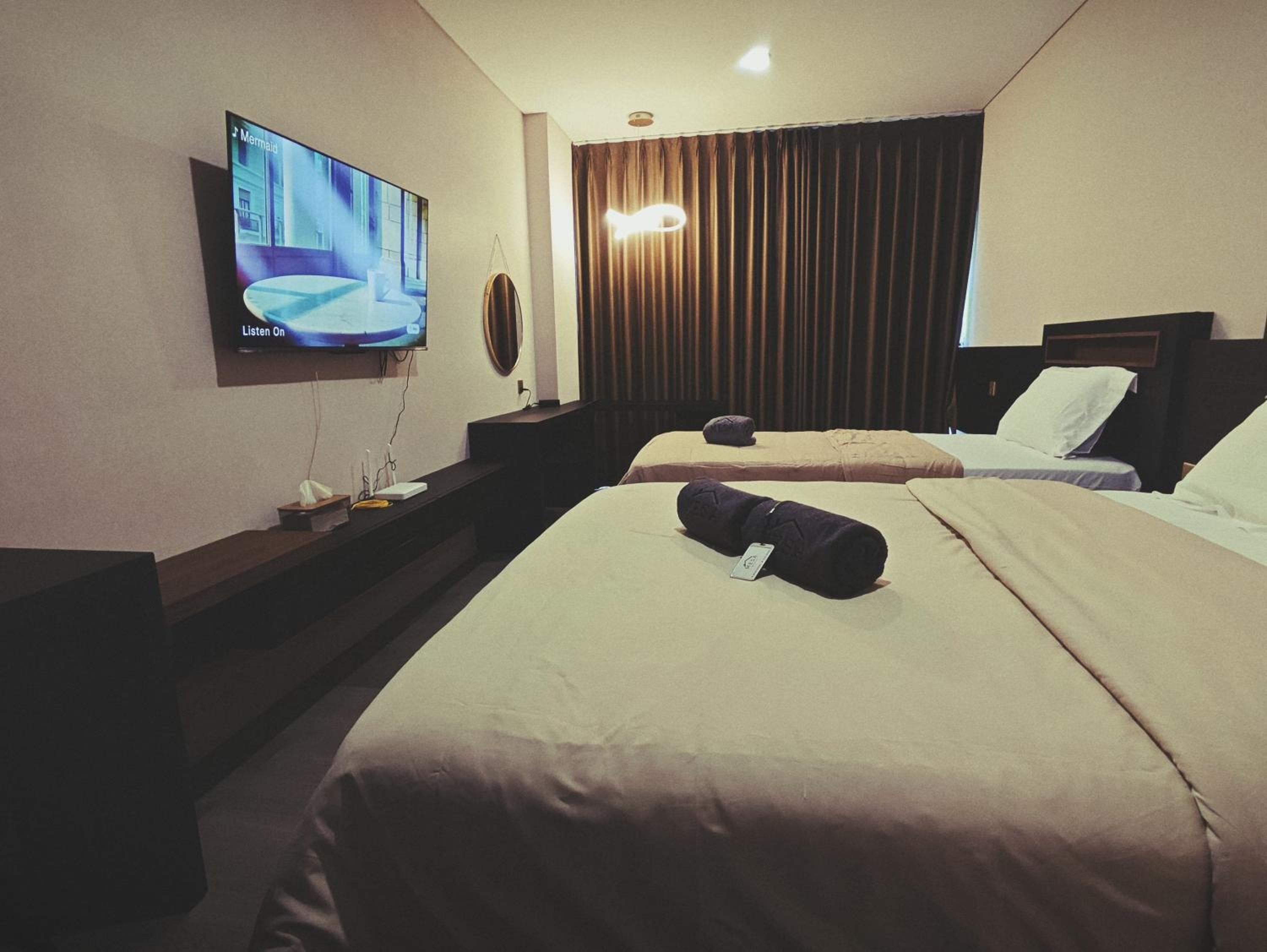 hotel room