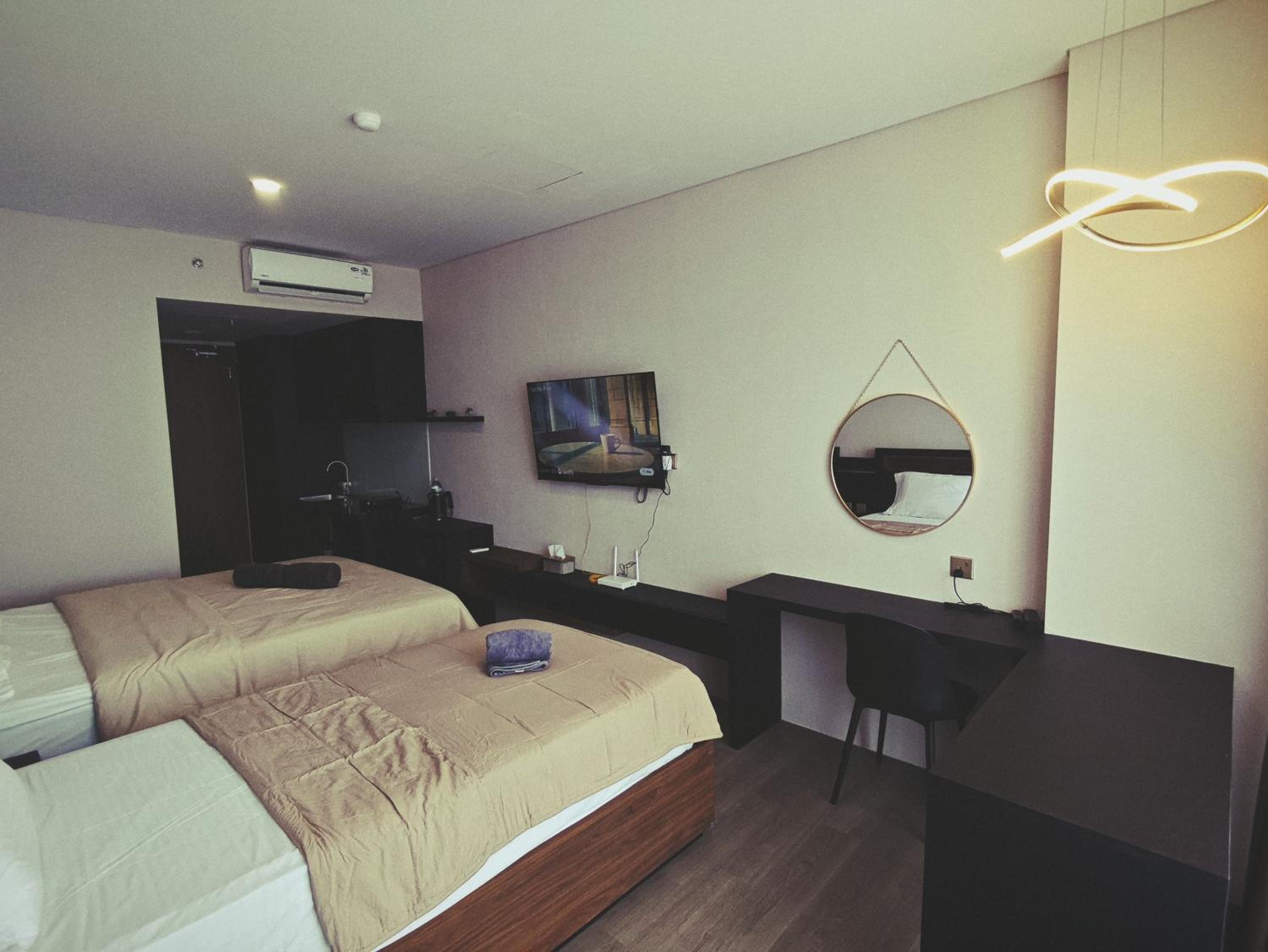 hotel room