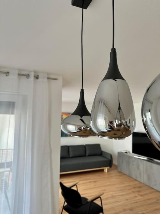 AMAO Pearl - Rollstuhlgerechtes Premium Apartment - Nähe Messe