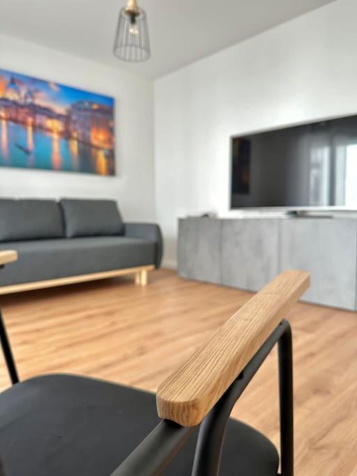 AMAO Pearl - Rollstuhlgerechtes Premium Apartment - Nähe Messe