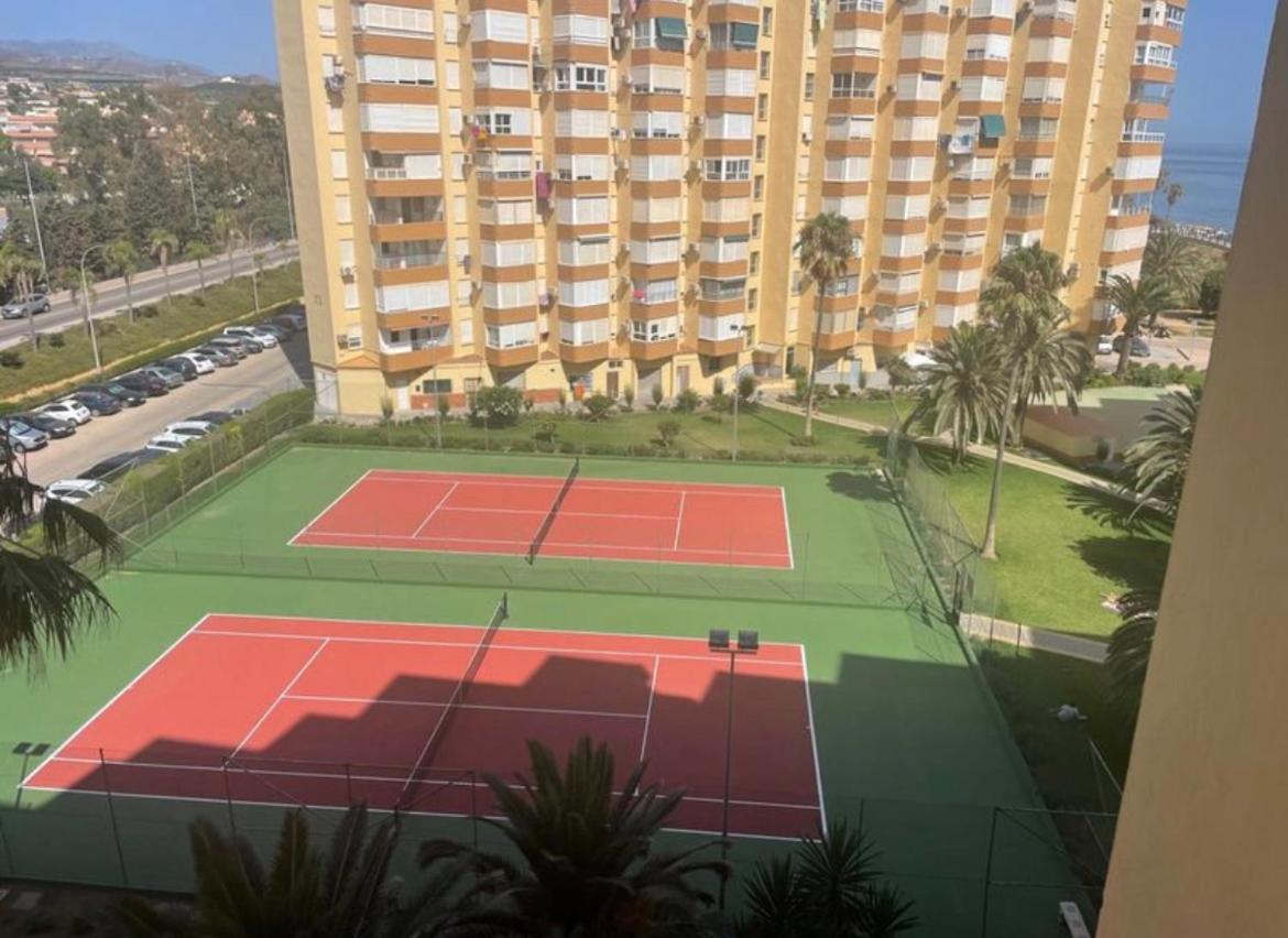 Estudio Algarrobo Costa en Centro Internacional