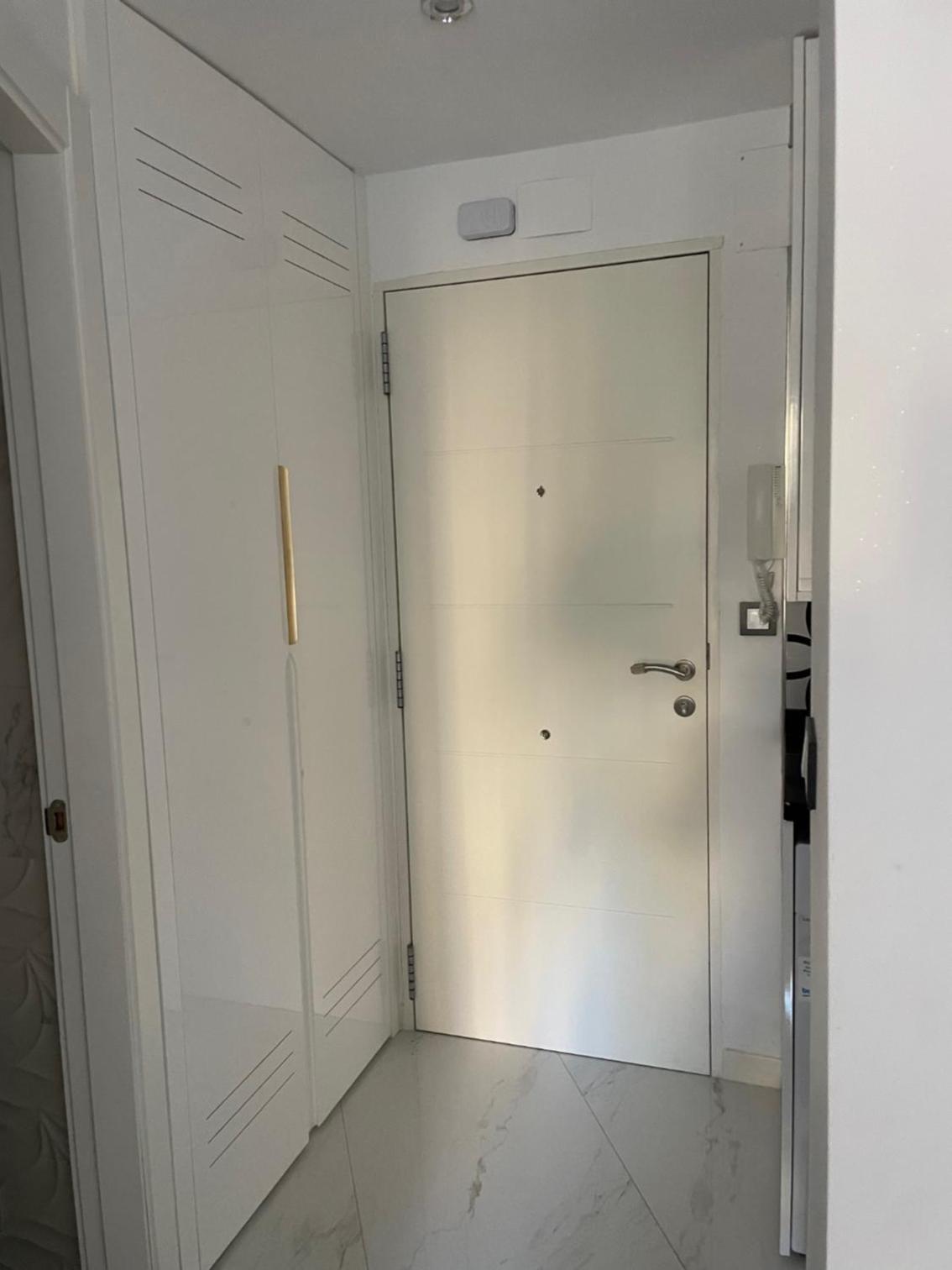 Estudio Algarrobo Costa en Centro Internacional