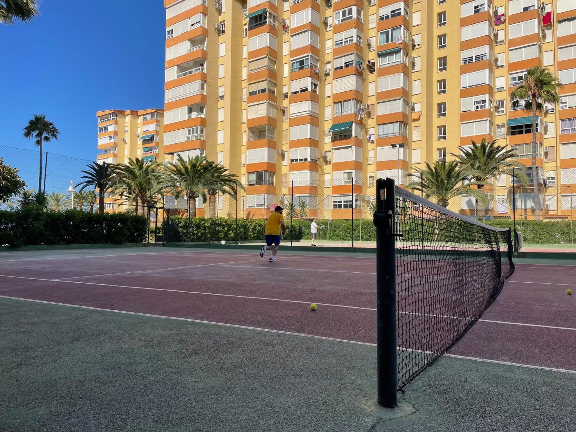Estudio Algarrobo Costa en Centro Internacional