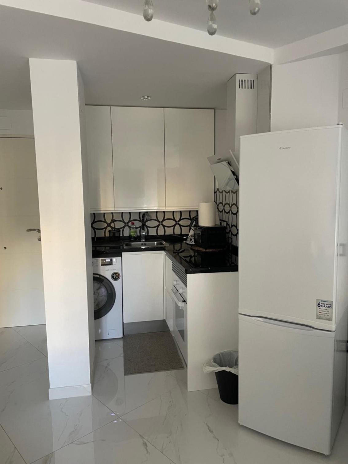 Estudio Algarrobo Costa en Centro Internacional