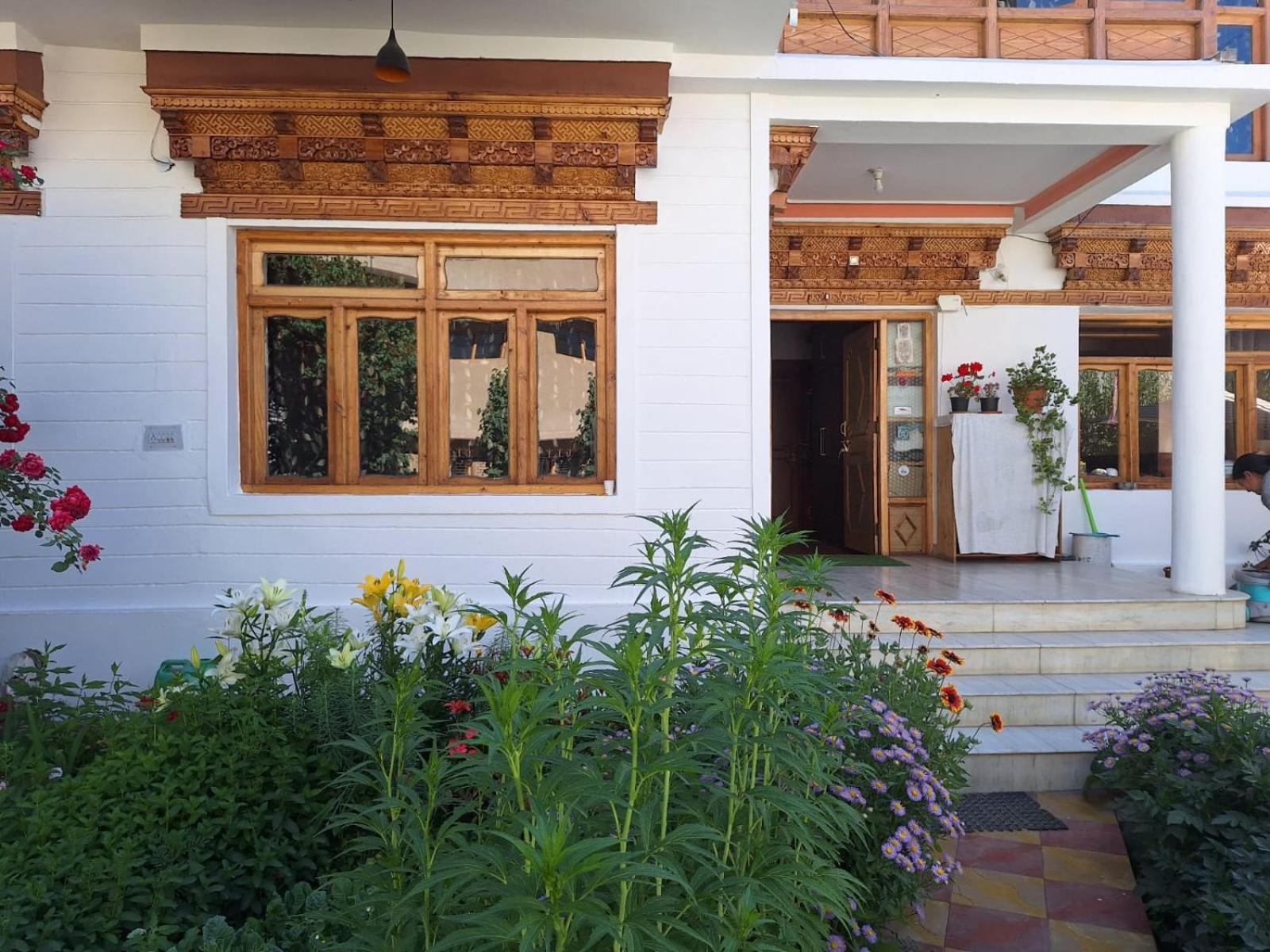 Gyalson Guest House Ladakh by LexStays