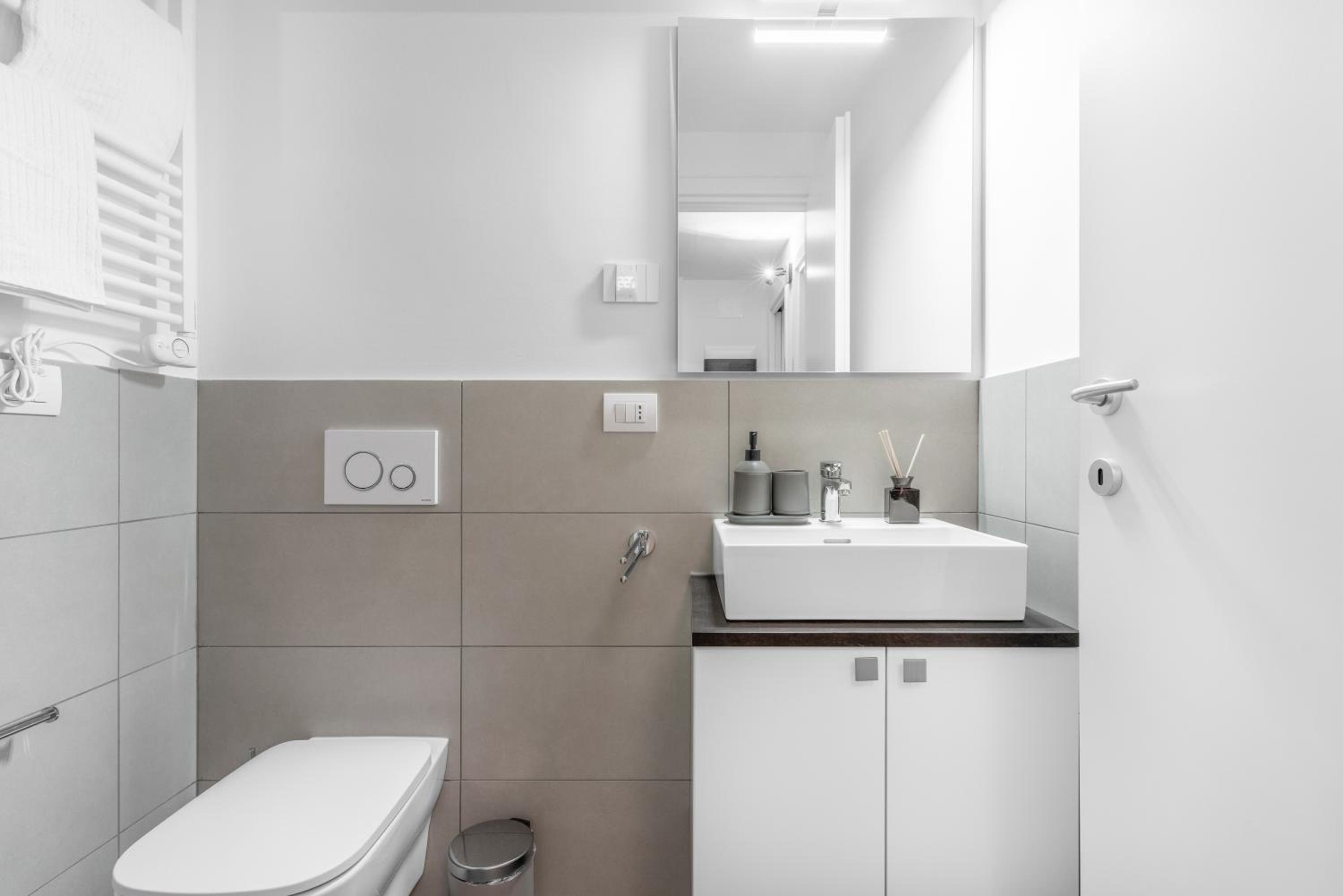 Green Living with Terrace & Garage by NDP rent