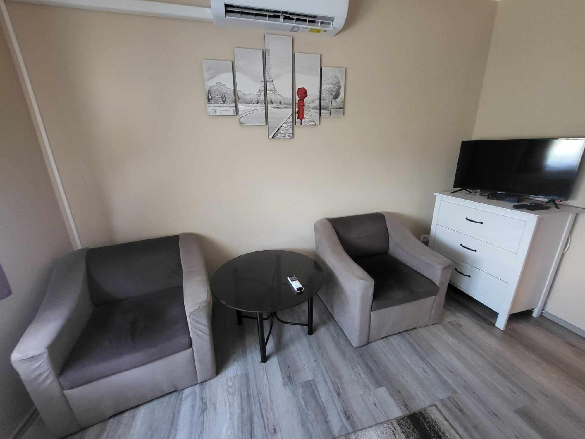 Vitkai-Vörös Apartman