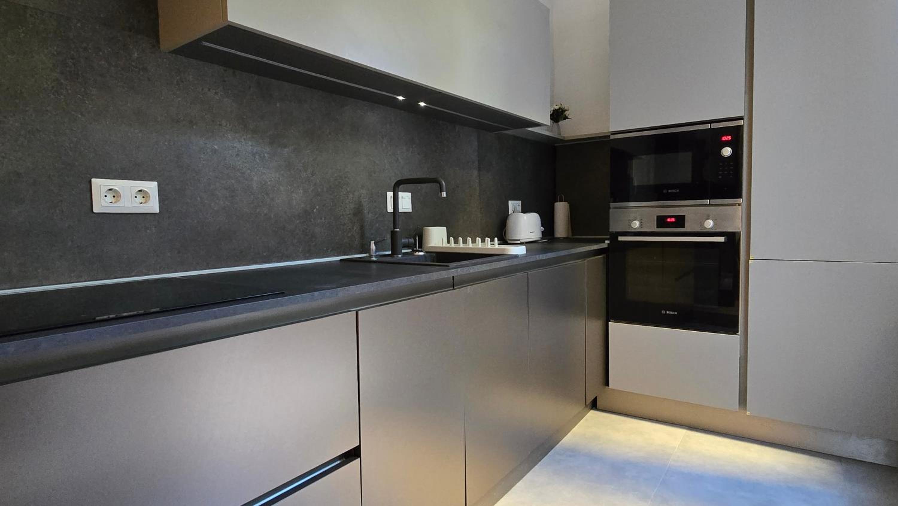 Cozy Studio in the Heart of Buda view 5