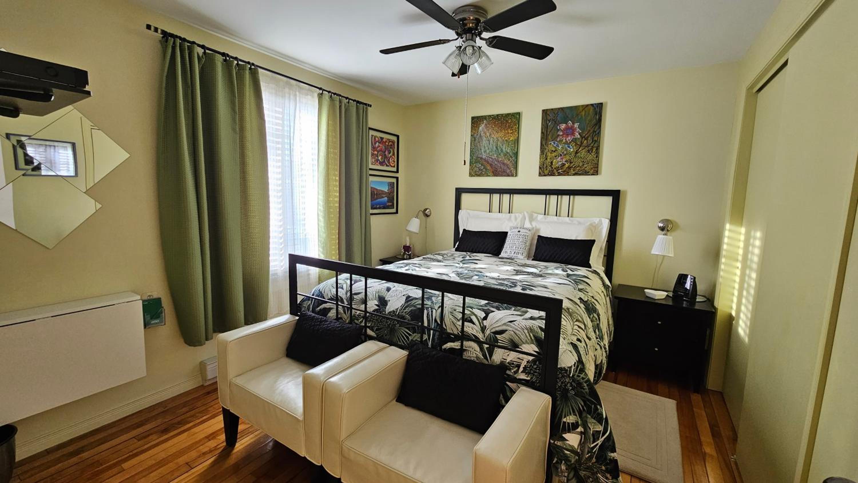 bedroom