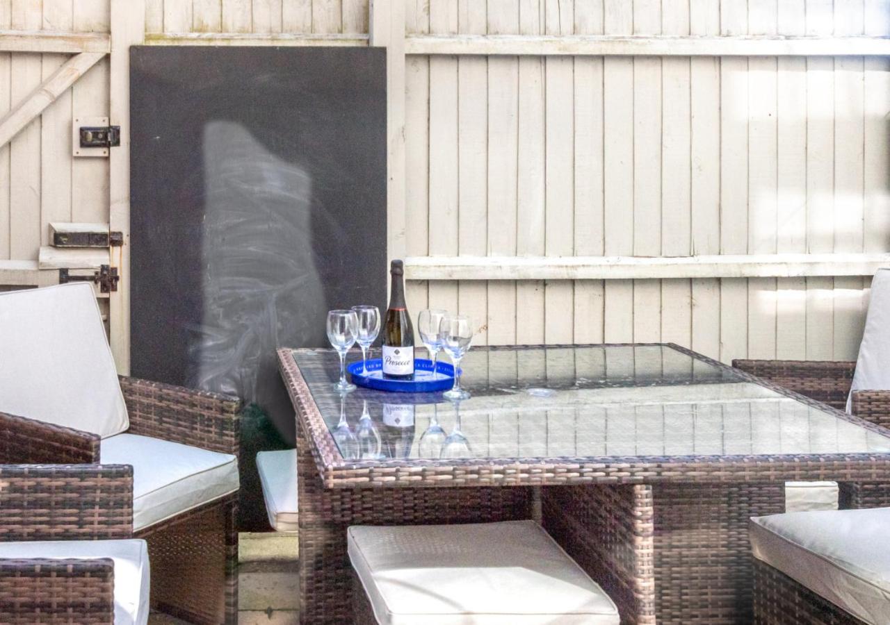 4 Bed in Cromer oc-1942