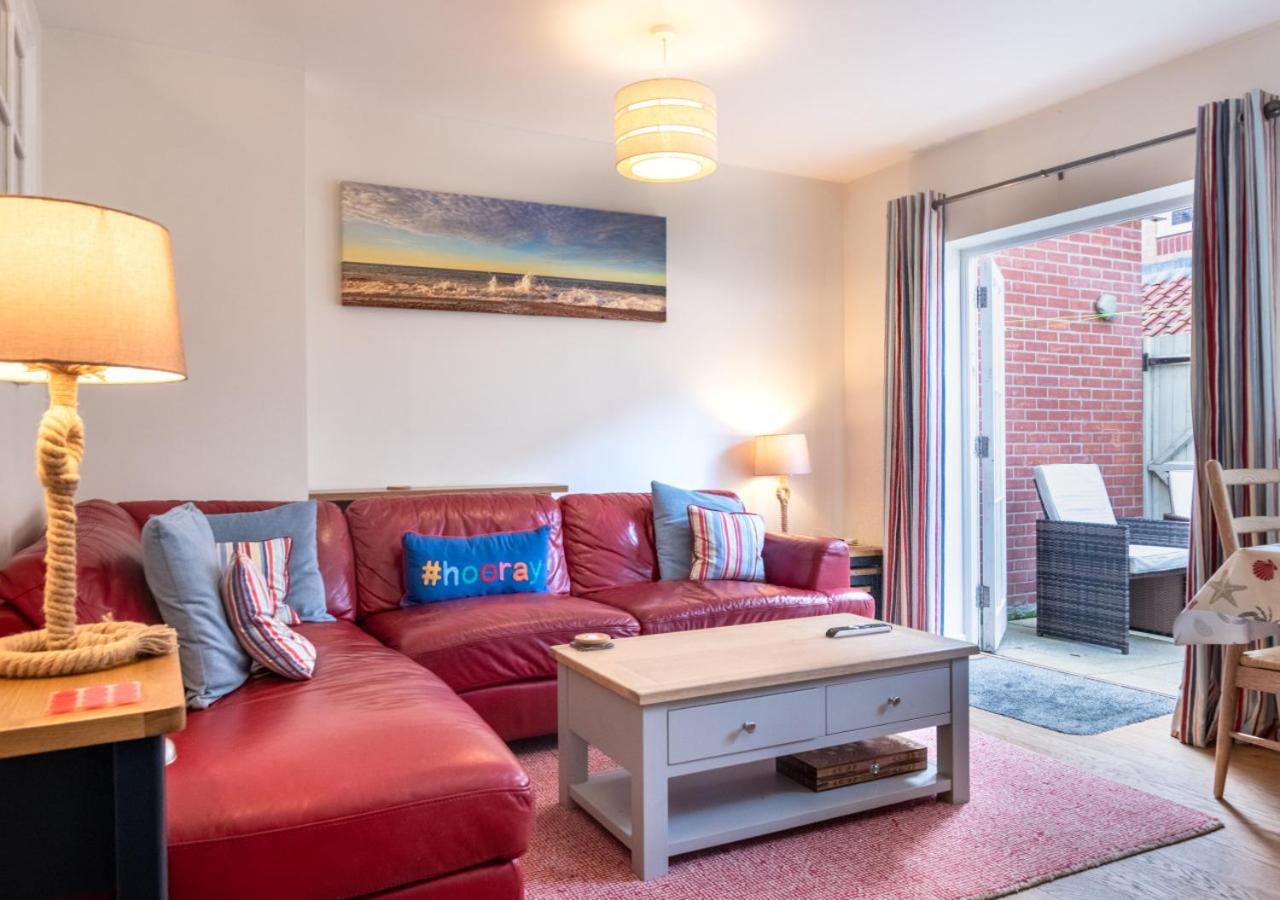 4 Bed in Cromer oc-1942