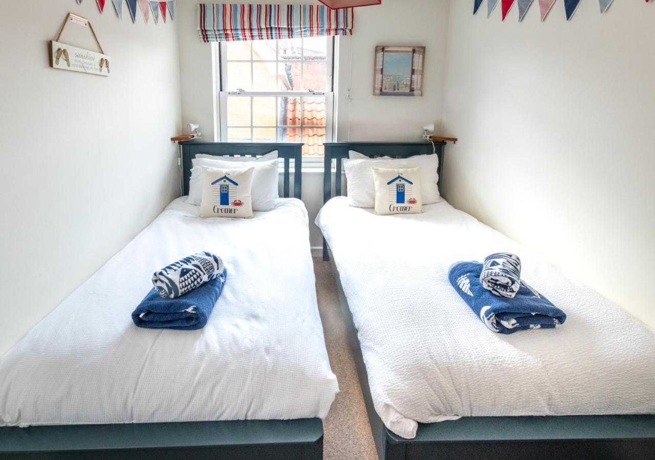 4 Bed in Cromer oc-1942