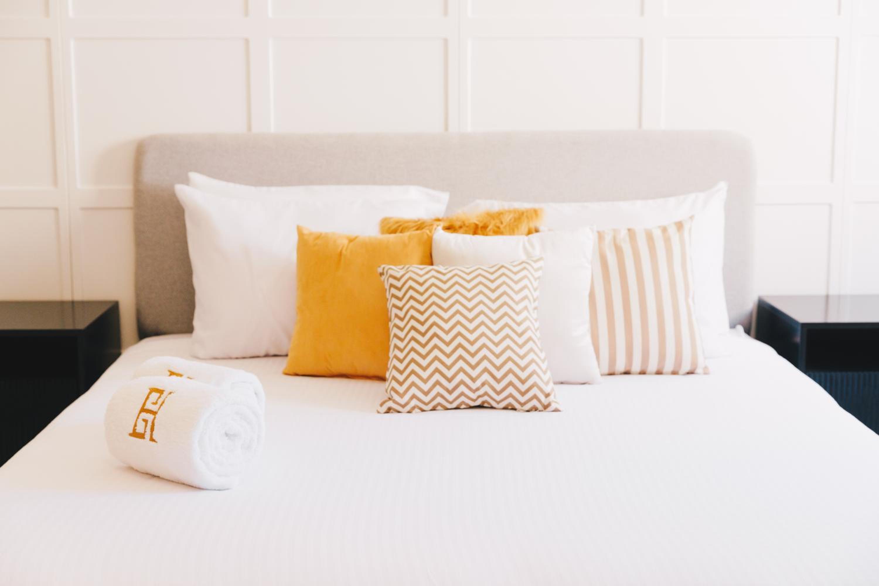 VIDA by Elegant Hospitality - near malls