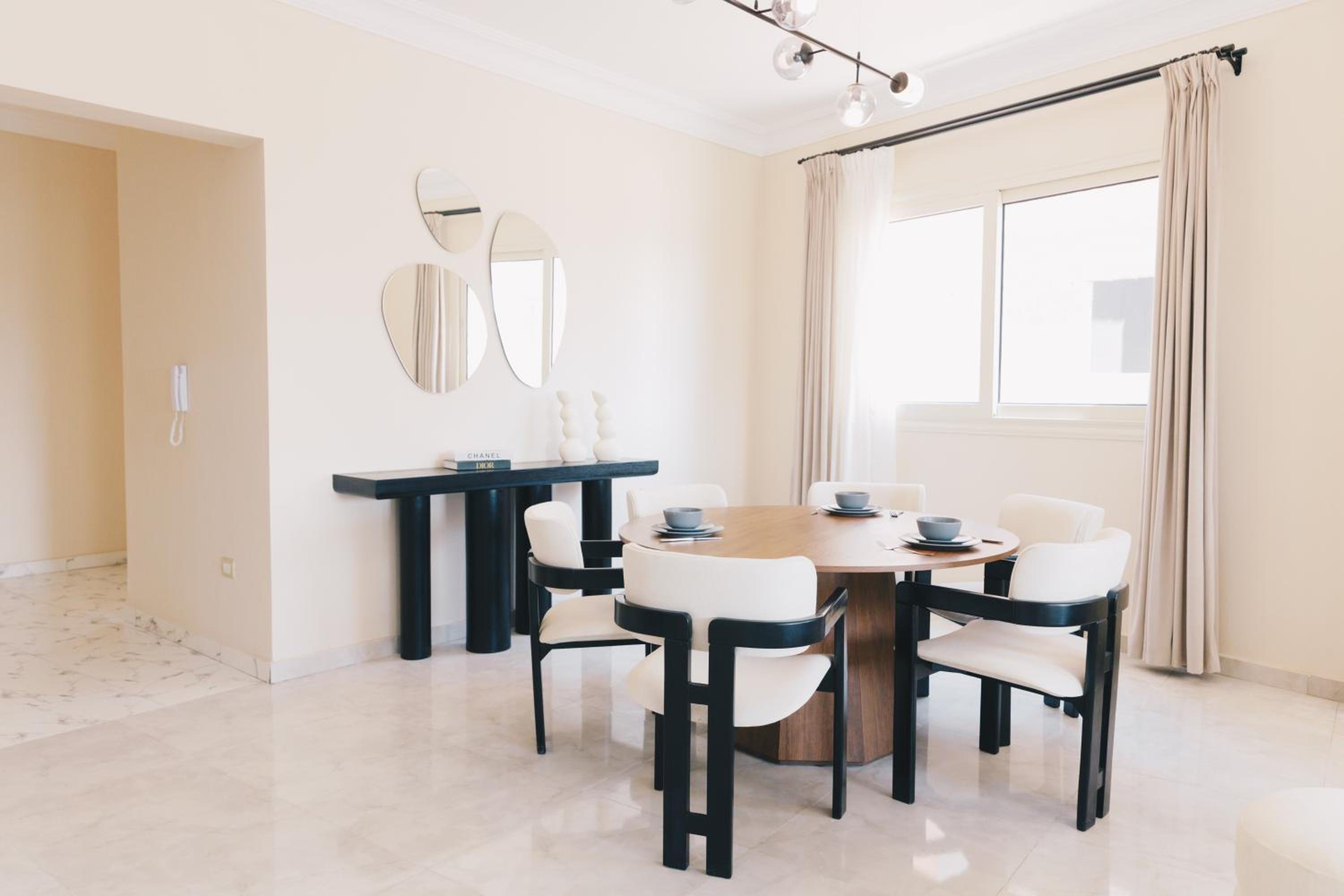 VIDA by Elegant Hospitality - near malls