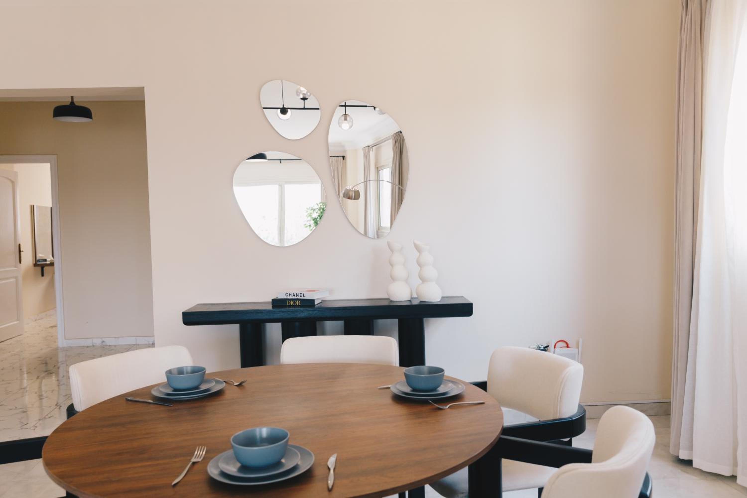 VIDA by Elegant Hospitality - near malls