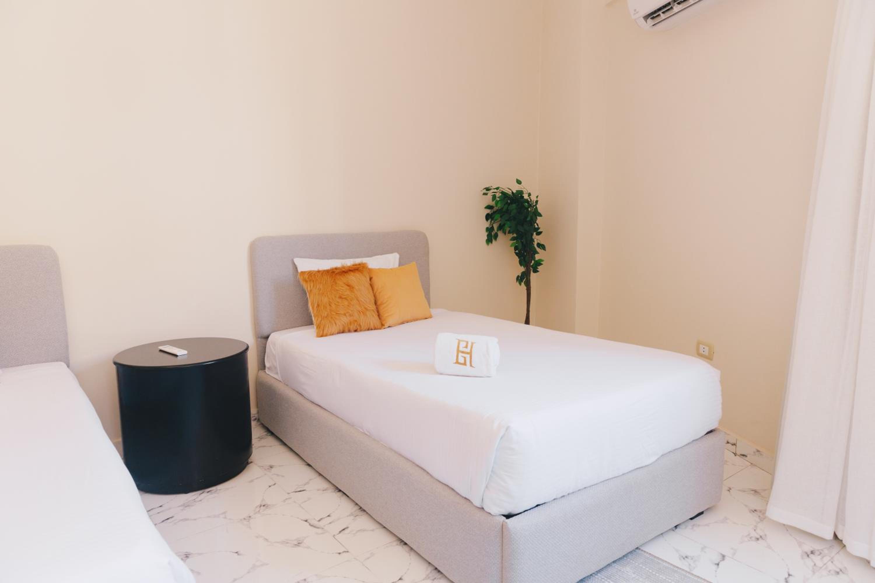 VIDA by Elegant Hospitality - near malls