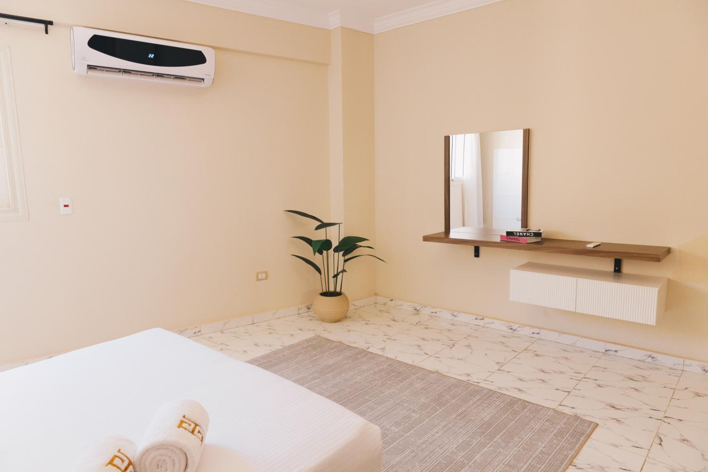 VIDA by Elegant Hospitality - near malls