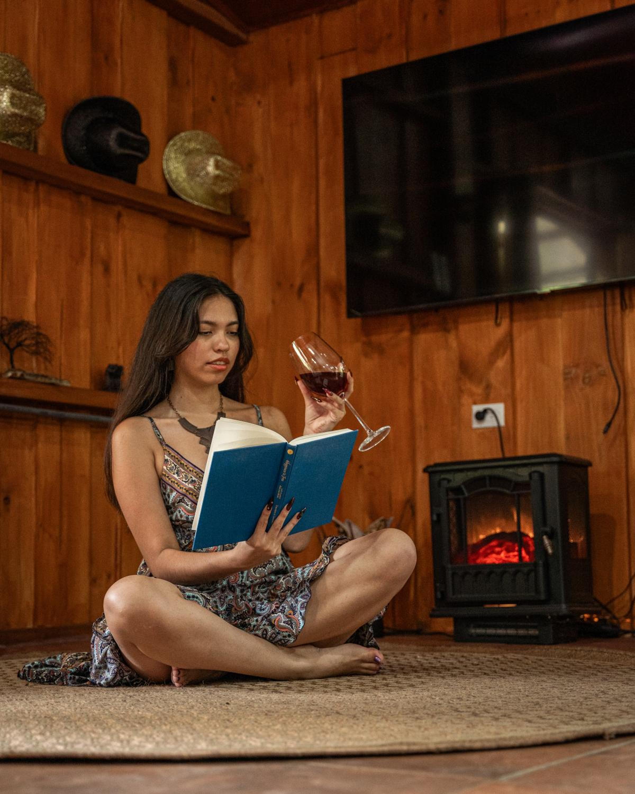 Cabin in Paradise with jacuzzi, free Wifi, and Relaxing sound of the river, Bungalows Tulipanes