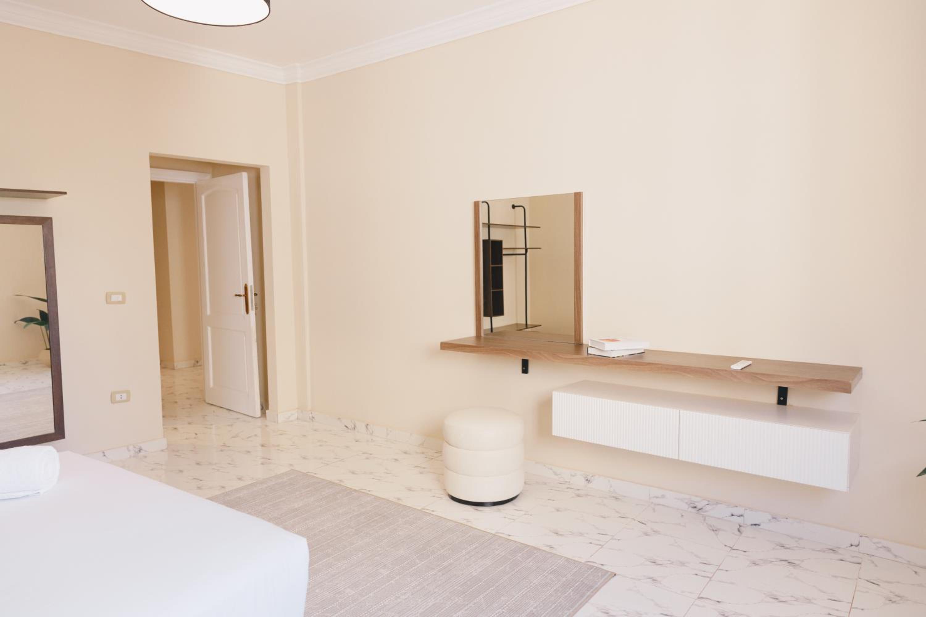 VIDA by Elegant Hospitality - near malls