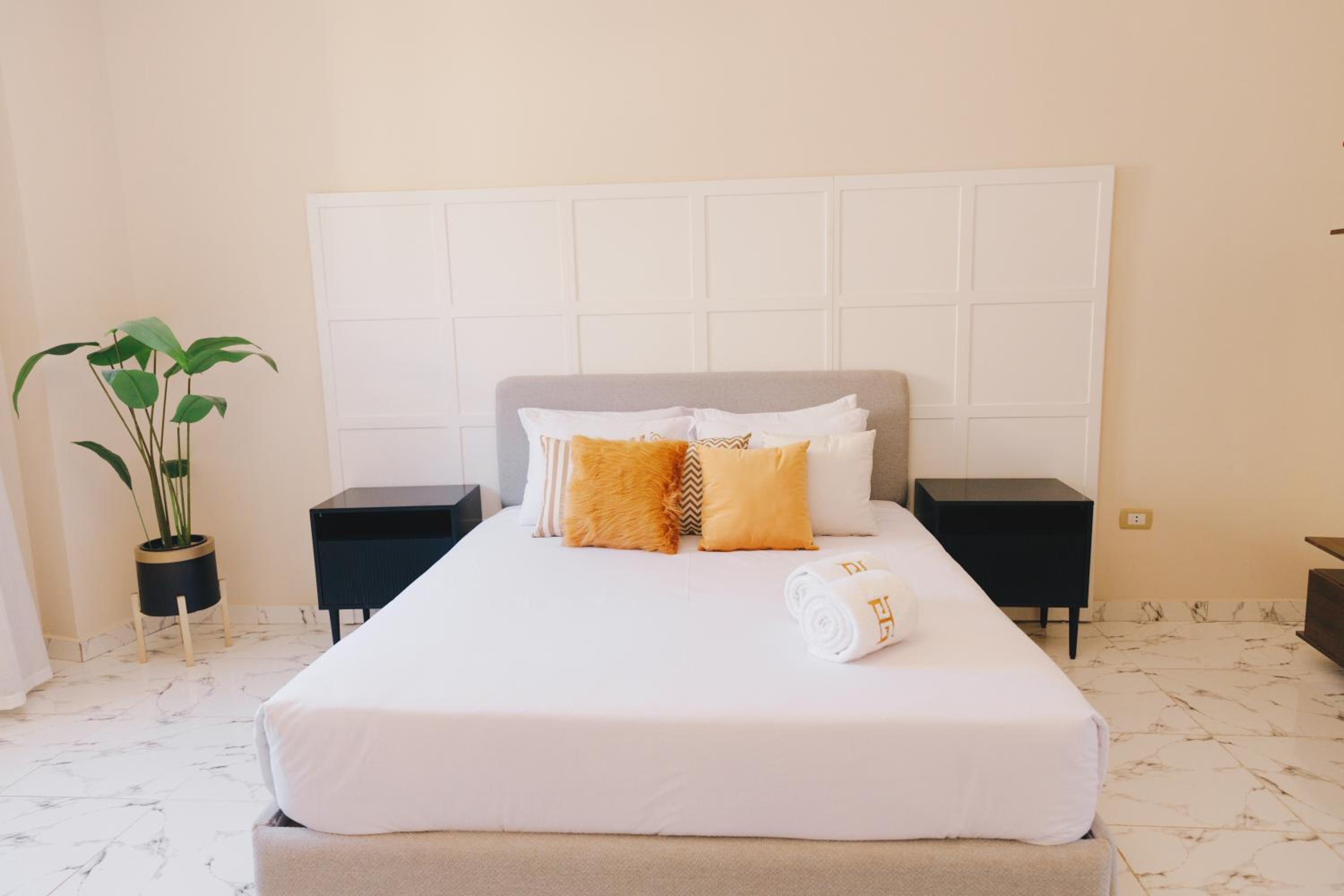 VIDA by Elegant Hospitality - near malls