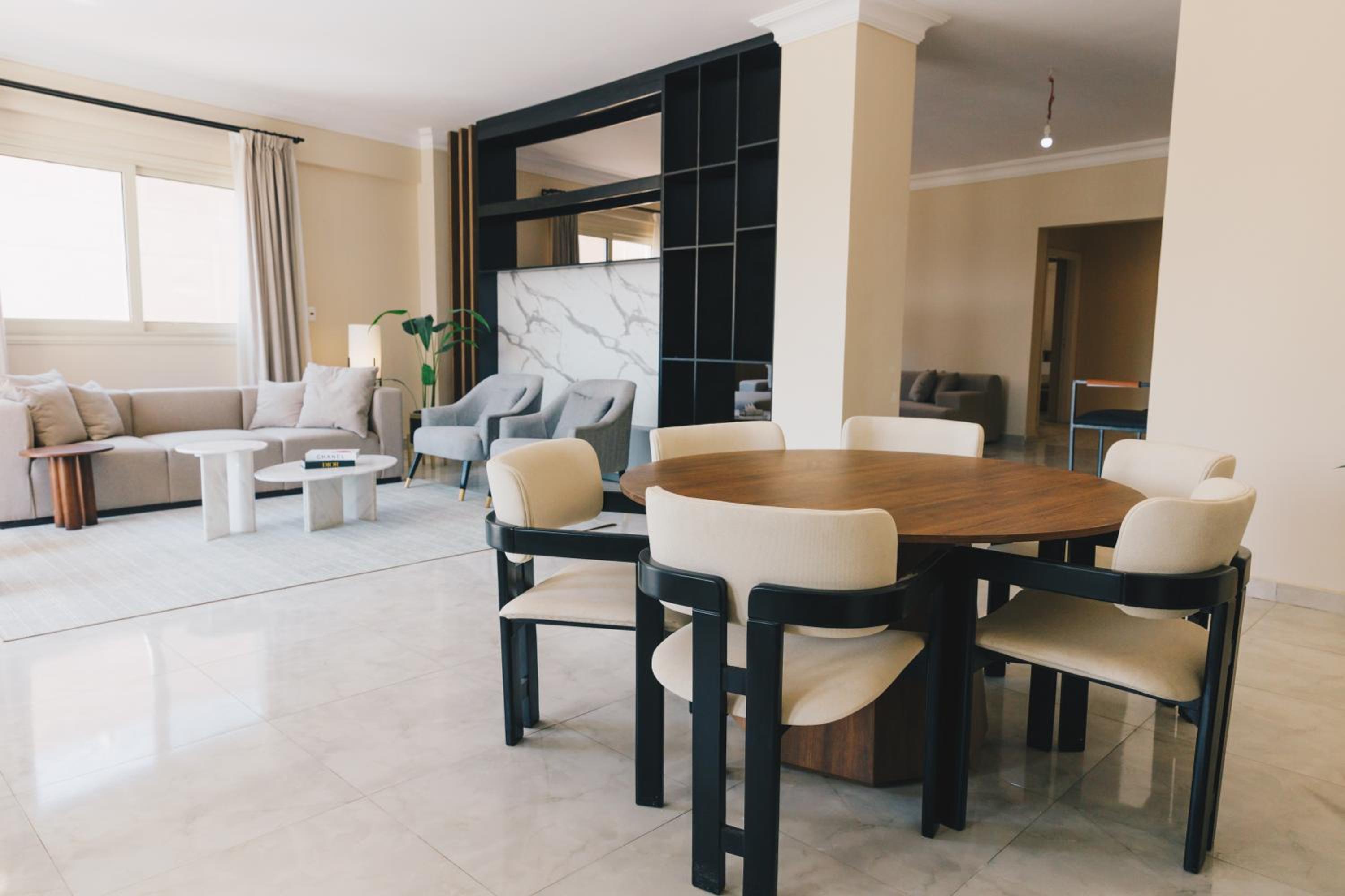 VIDA by Elegant Hospitality - near malls