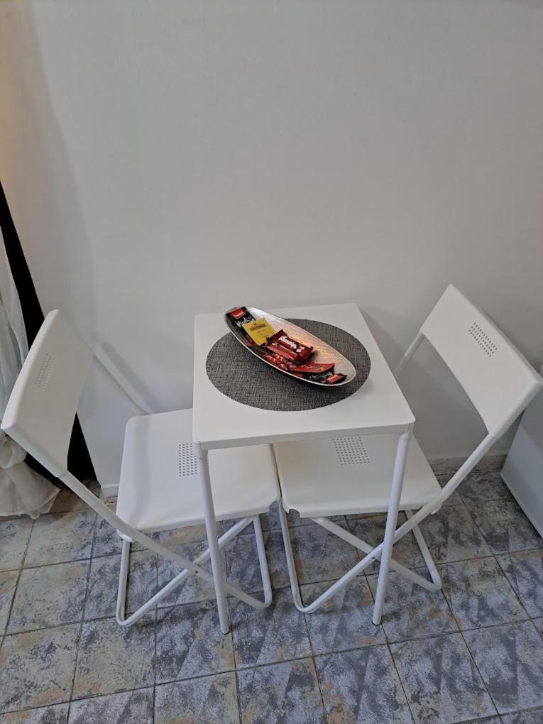Apartman sa đakuzijem - Zemun, Gardoš kula view 3