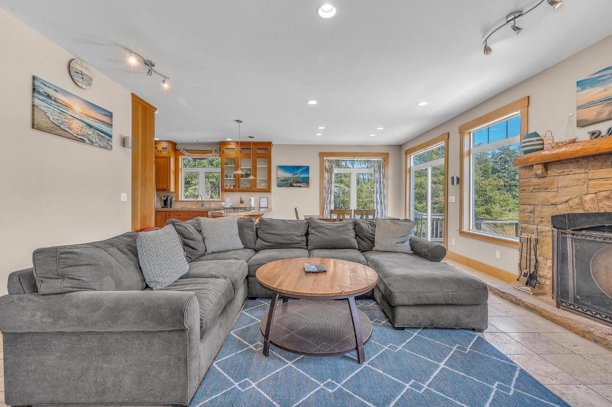 Schooner Creek Retreat view 3