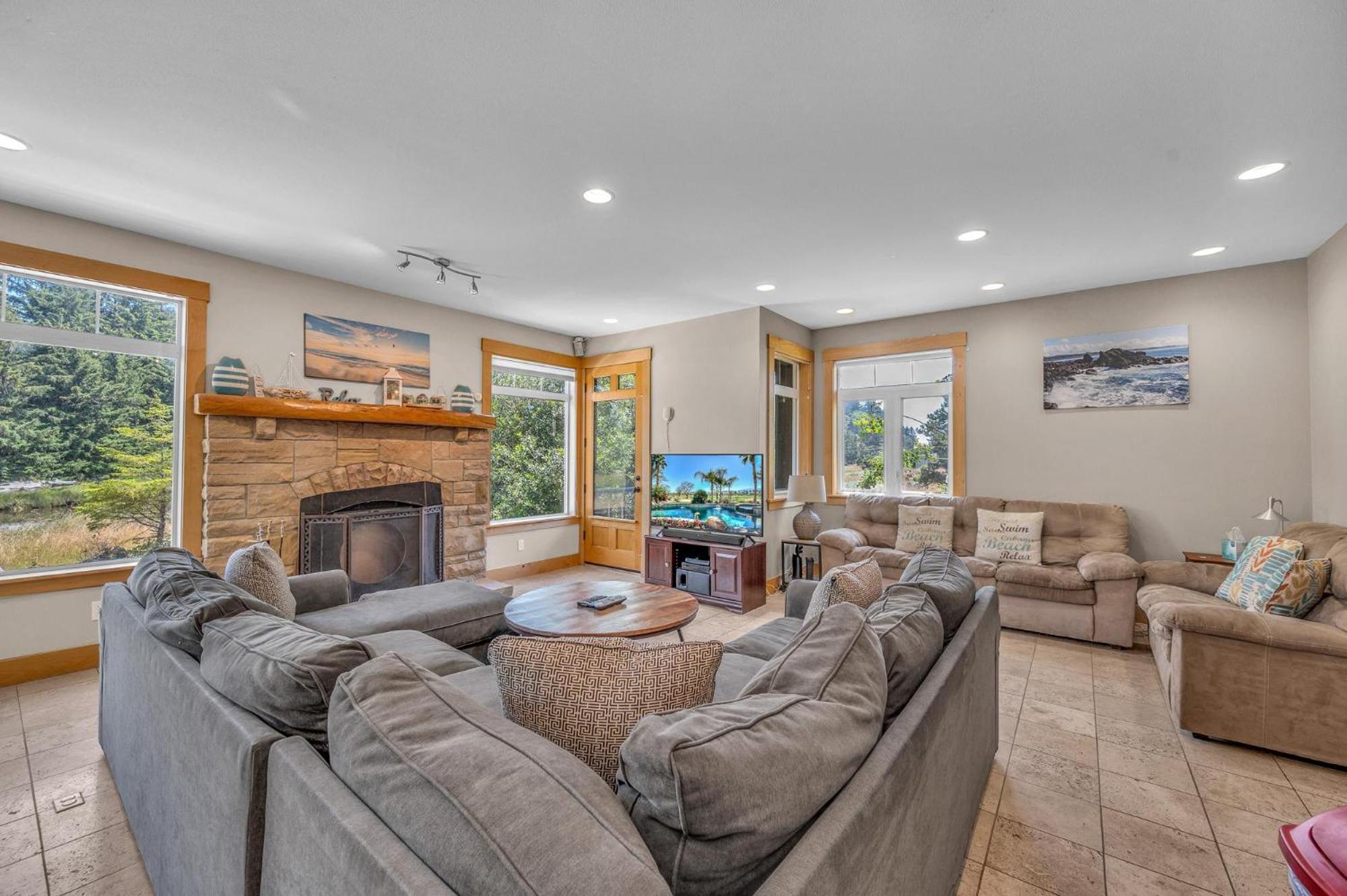 Schooner Creek Retreat view 4