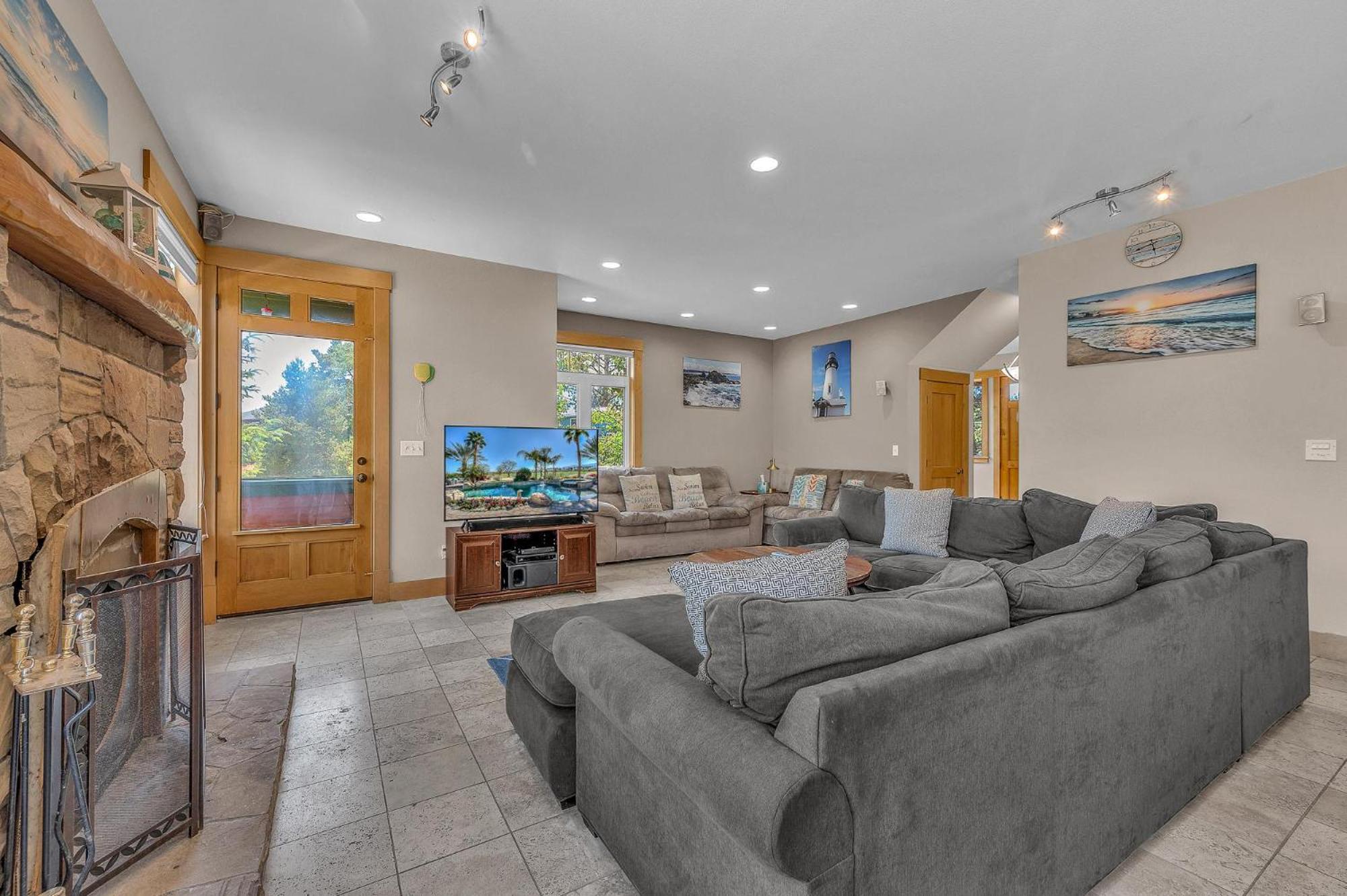Schooner Creek Retreat view 5