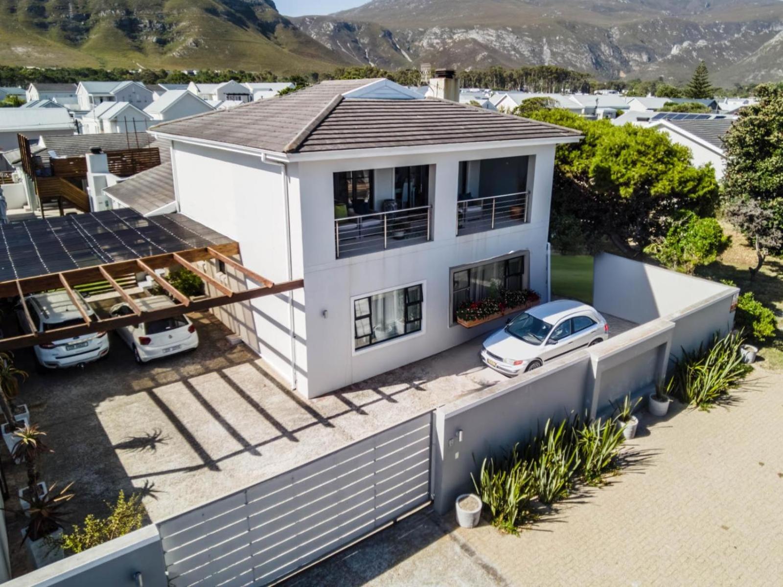 Hermanus Cliff Path Lodge - No Load-shedding view 4
