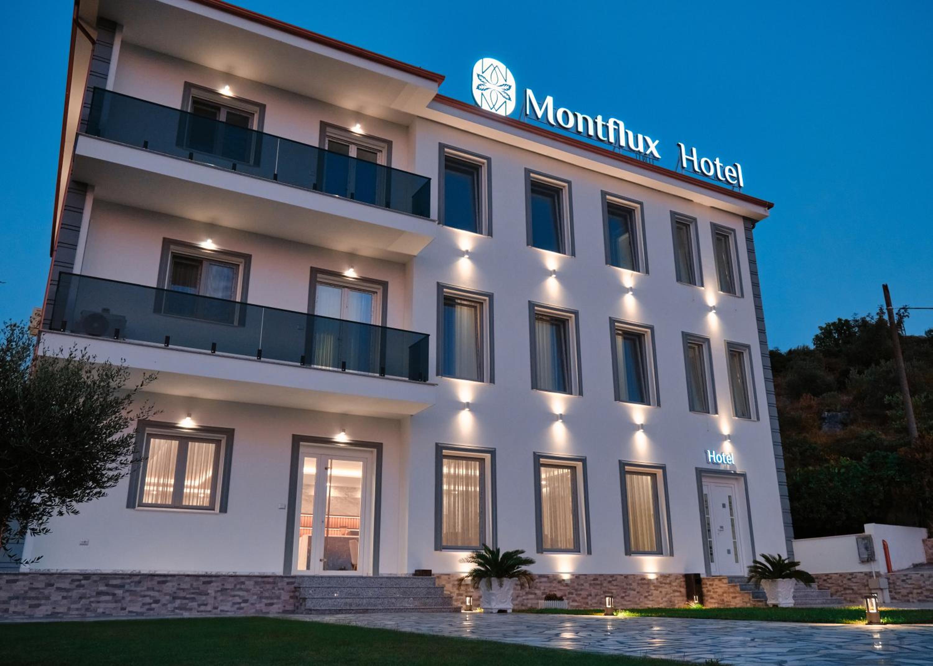 Hotel Montflux Hotel - Image 1