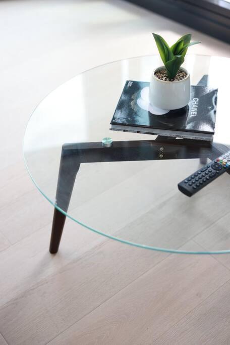 10D Stunning ocean and Yara river view 2Bedroom Abnb Apt with Free Parking