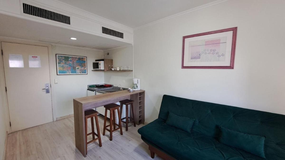 Flat com sofá-cama | Ótima localização- 3 Hóspedes