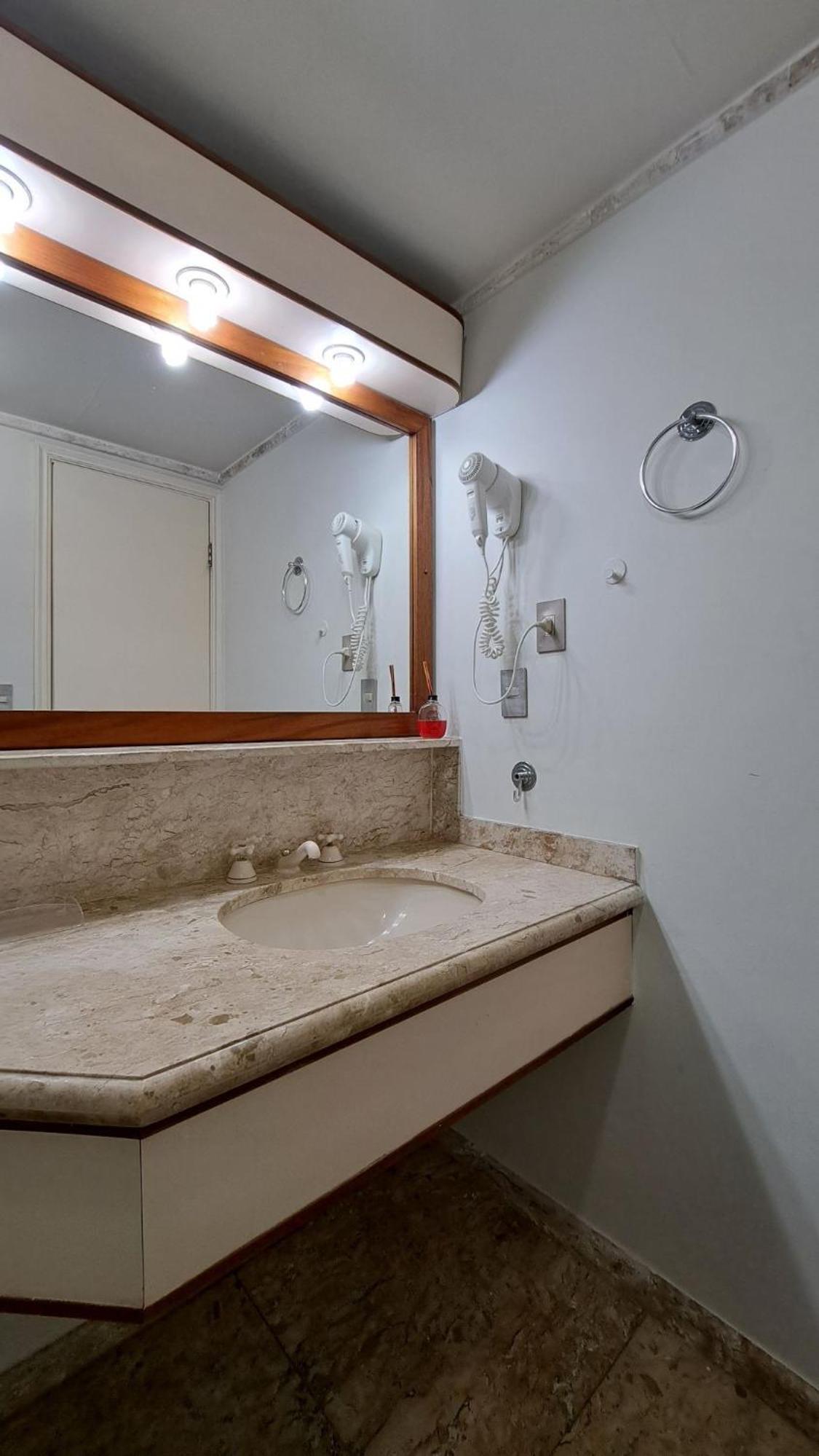 Flat com sofá-cama | Ótima localização- 3 Hóspedes