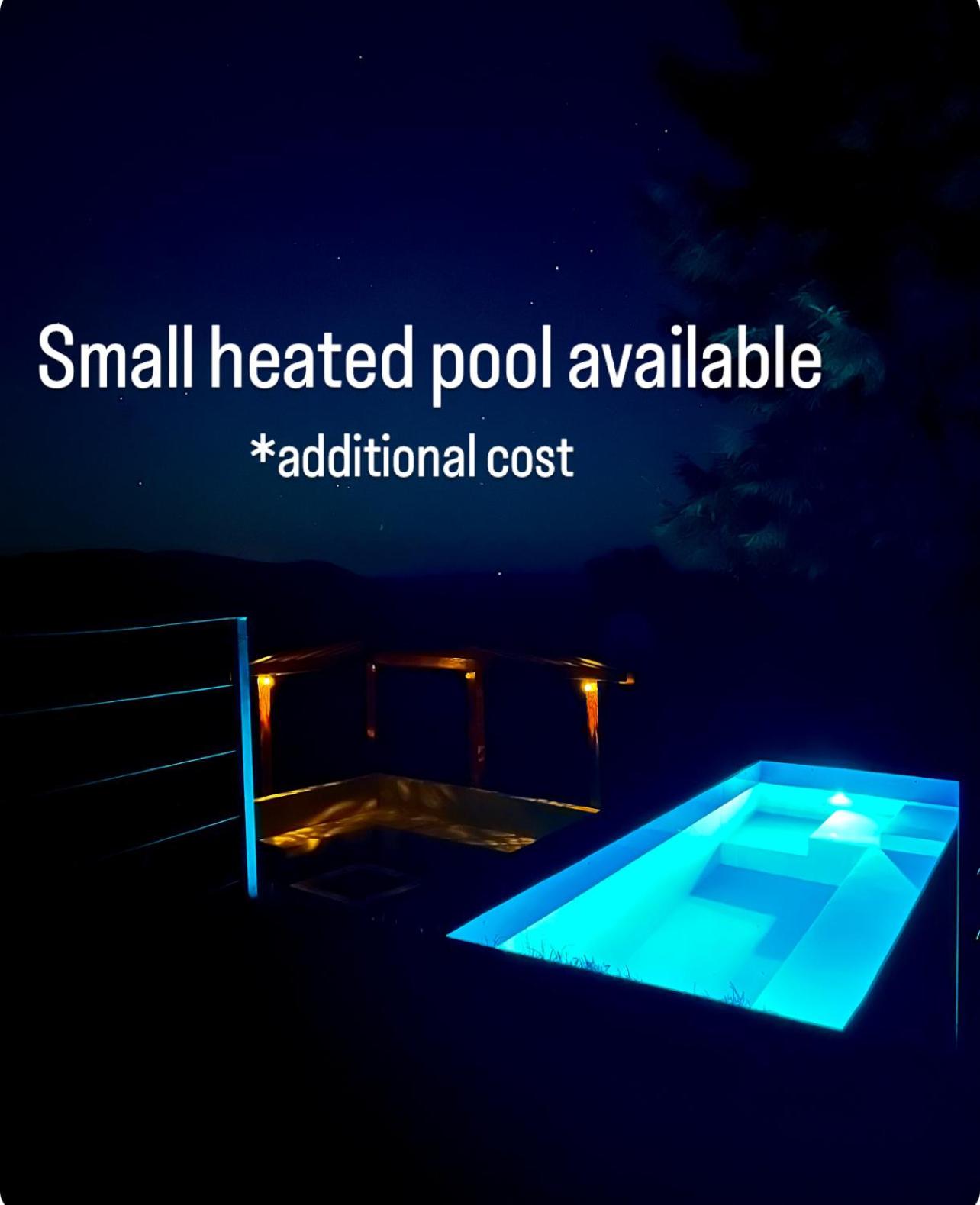 Chalet A Baisoara - Luxury A-Frame cu Piscină Încălzită view 2